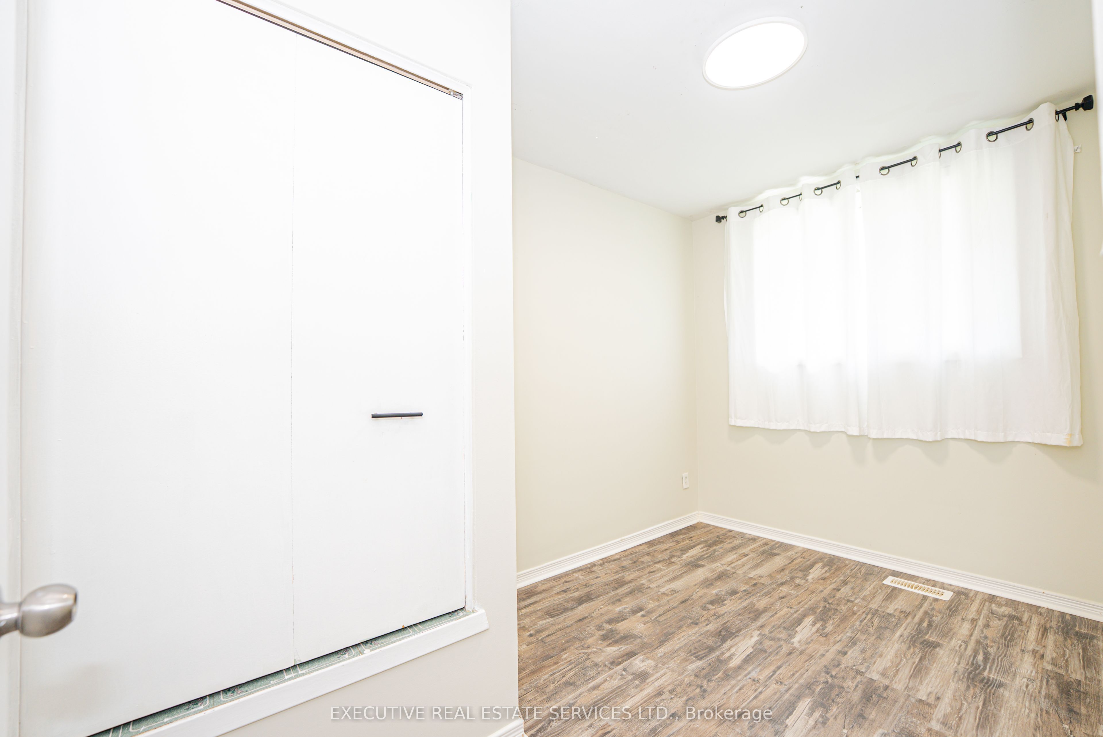 77 Overlea Drive Property Photo 24