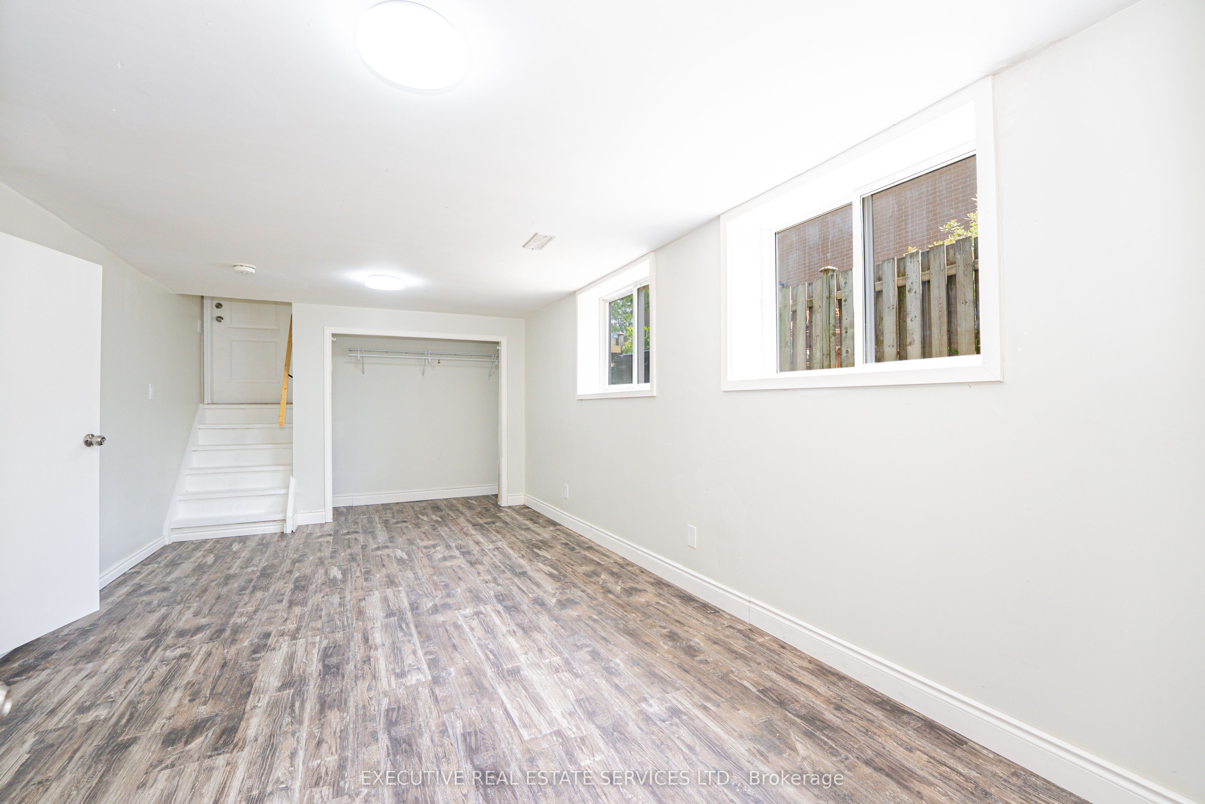 77 Overlea Drive Property Photo 30