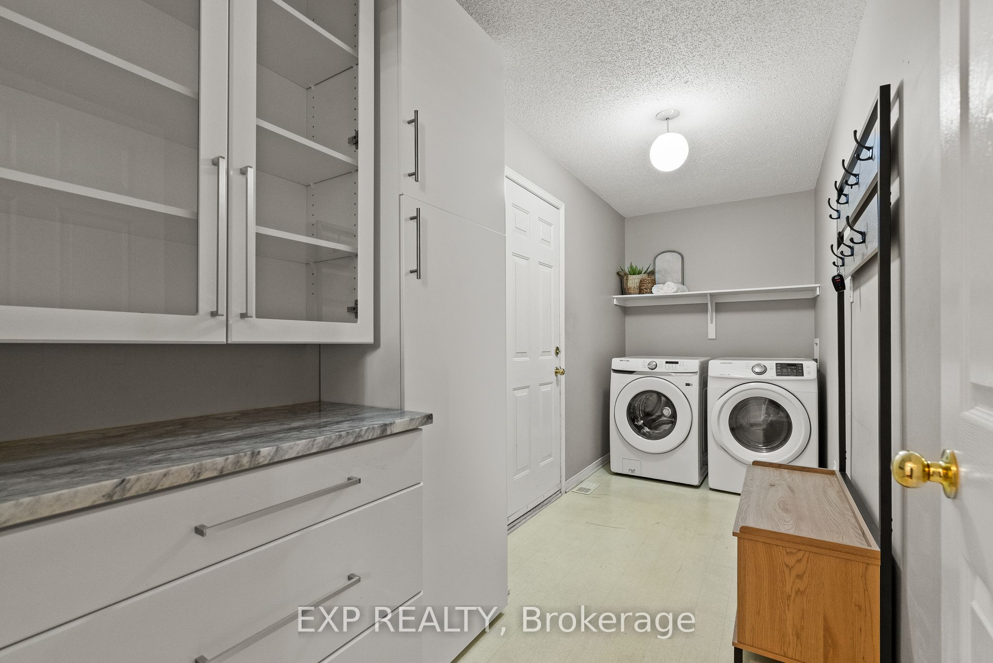 112 Redcliff Avenue Property Photo 25