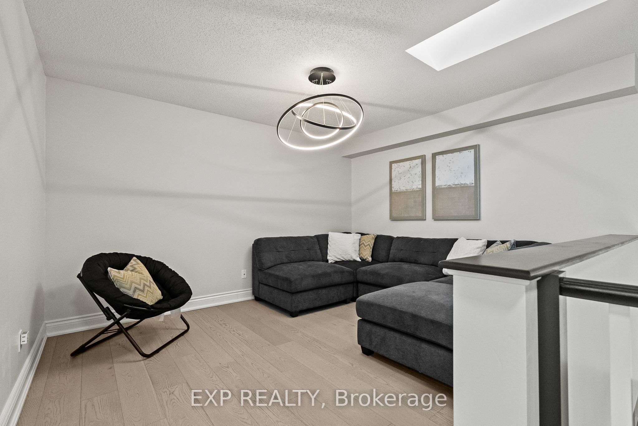 112 Redcliff Avenue Property Photo 28