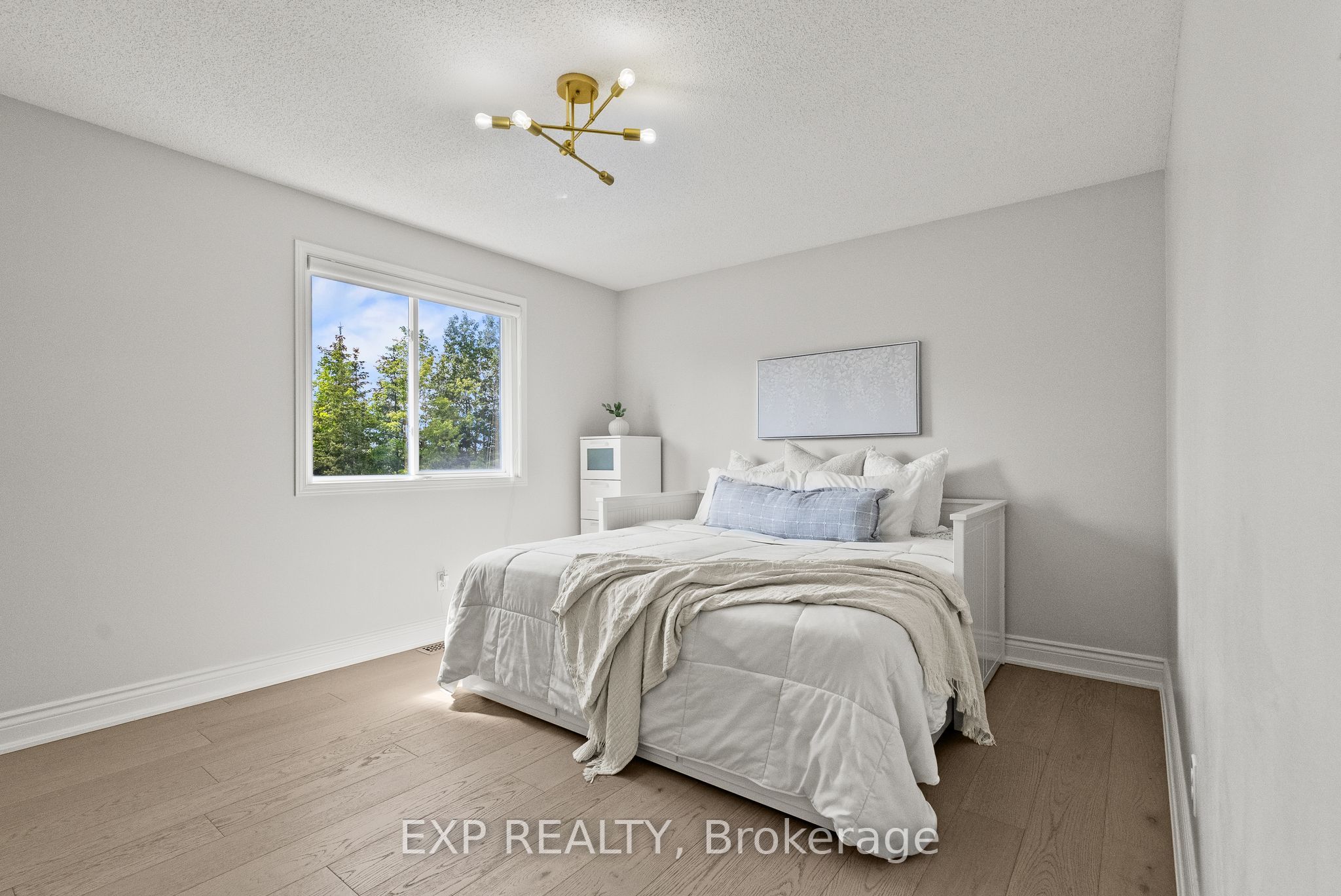 112 Redcliff Avenue Property Photo 35
