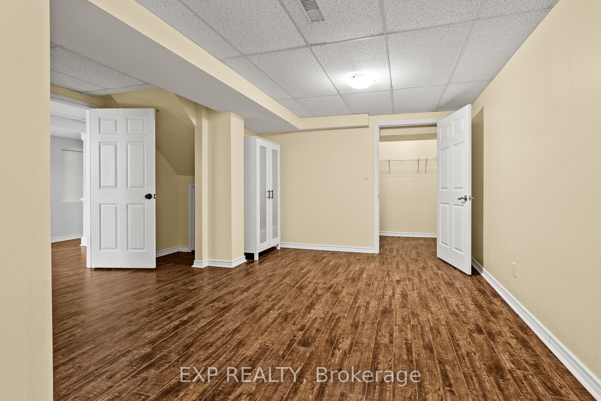 112 Redcliff Avenue Property Photo 44