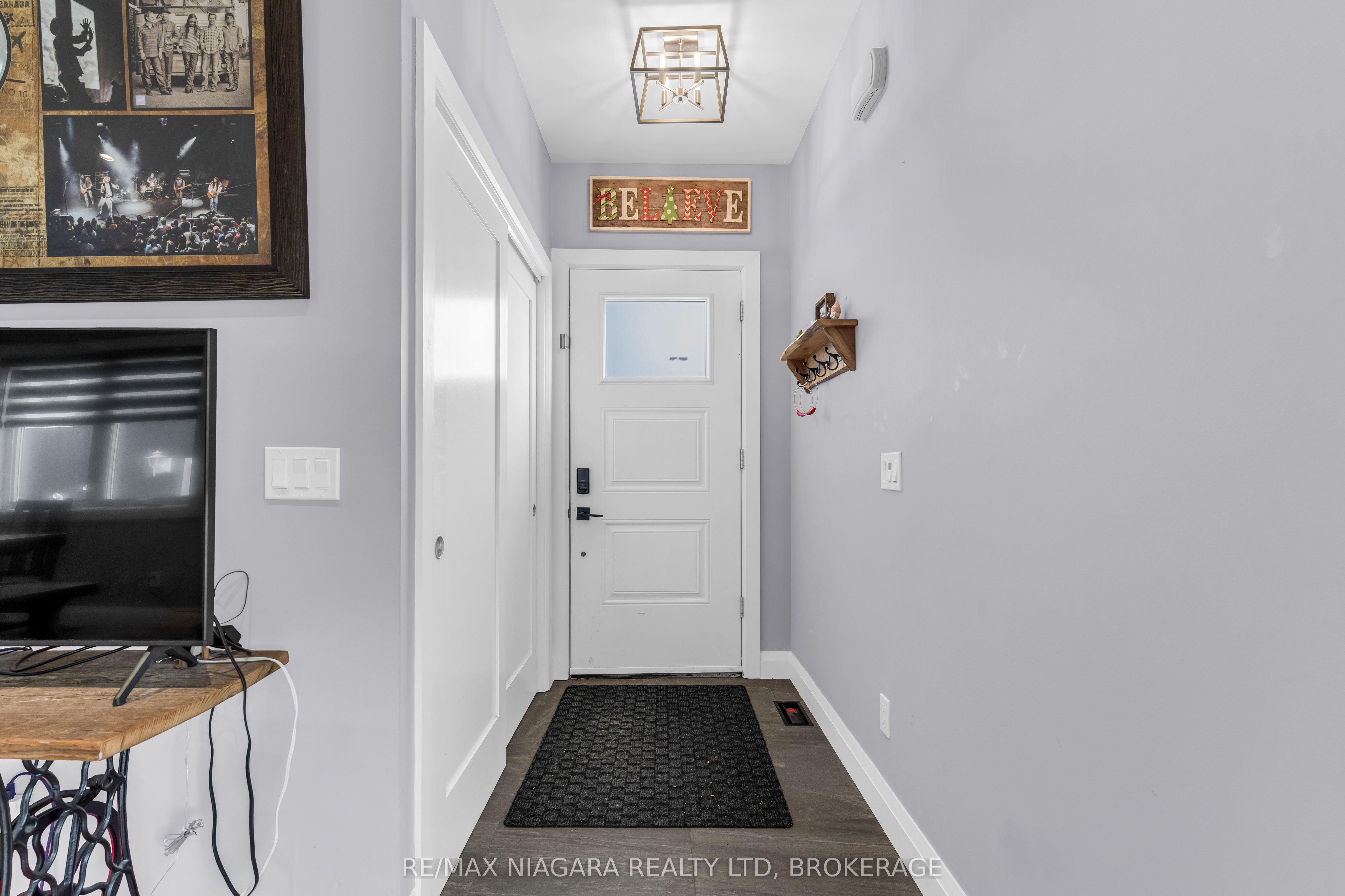 5 Heron Pointe Road Property Photo 6