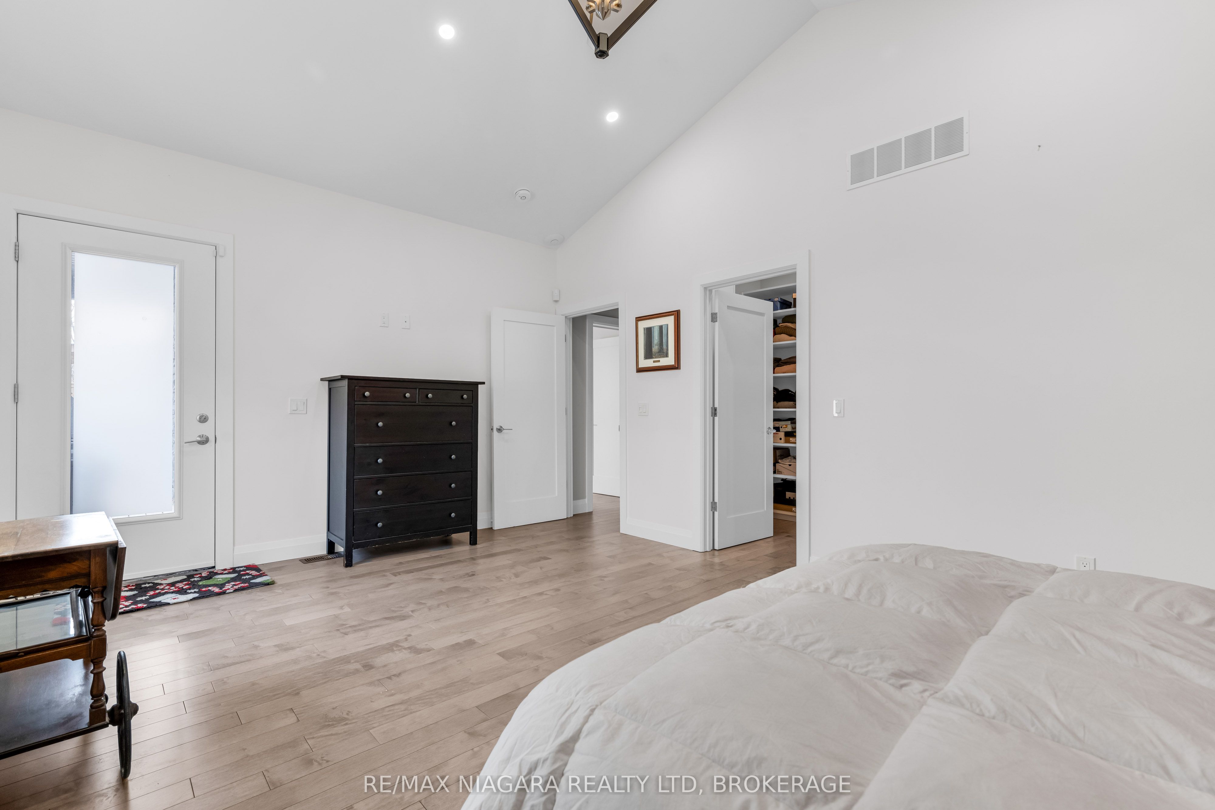 5 Heron Pointe Road Property Photo 23