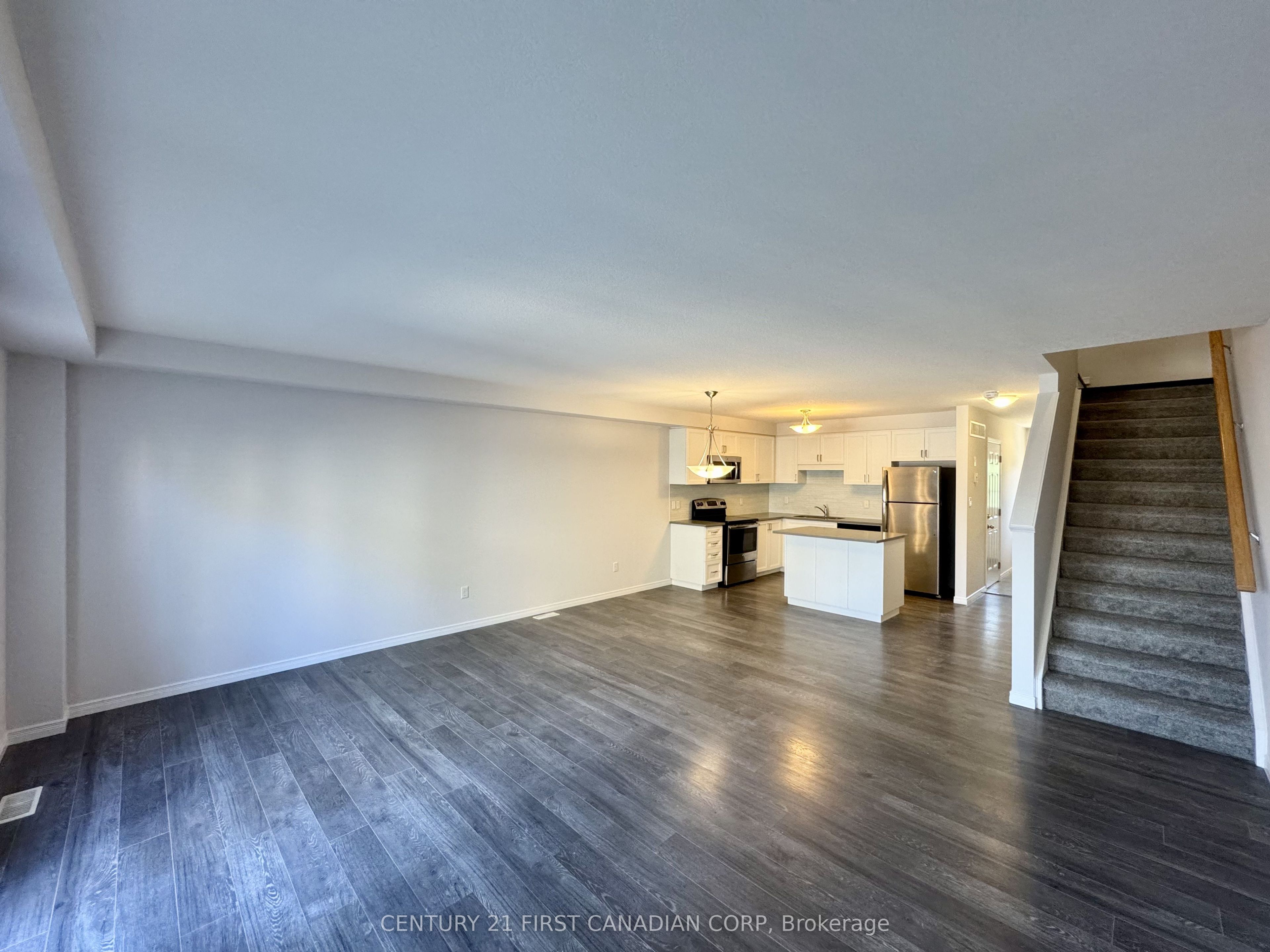 3186 Singleton Avenue Property Photo 9