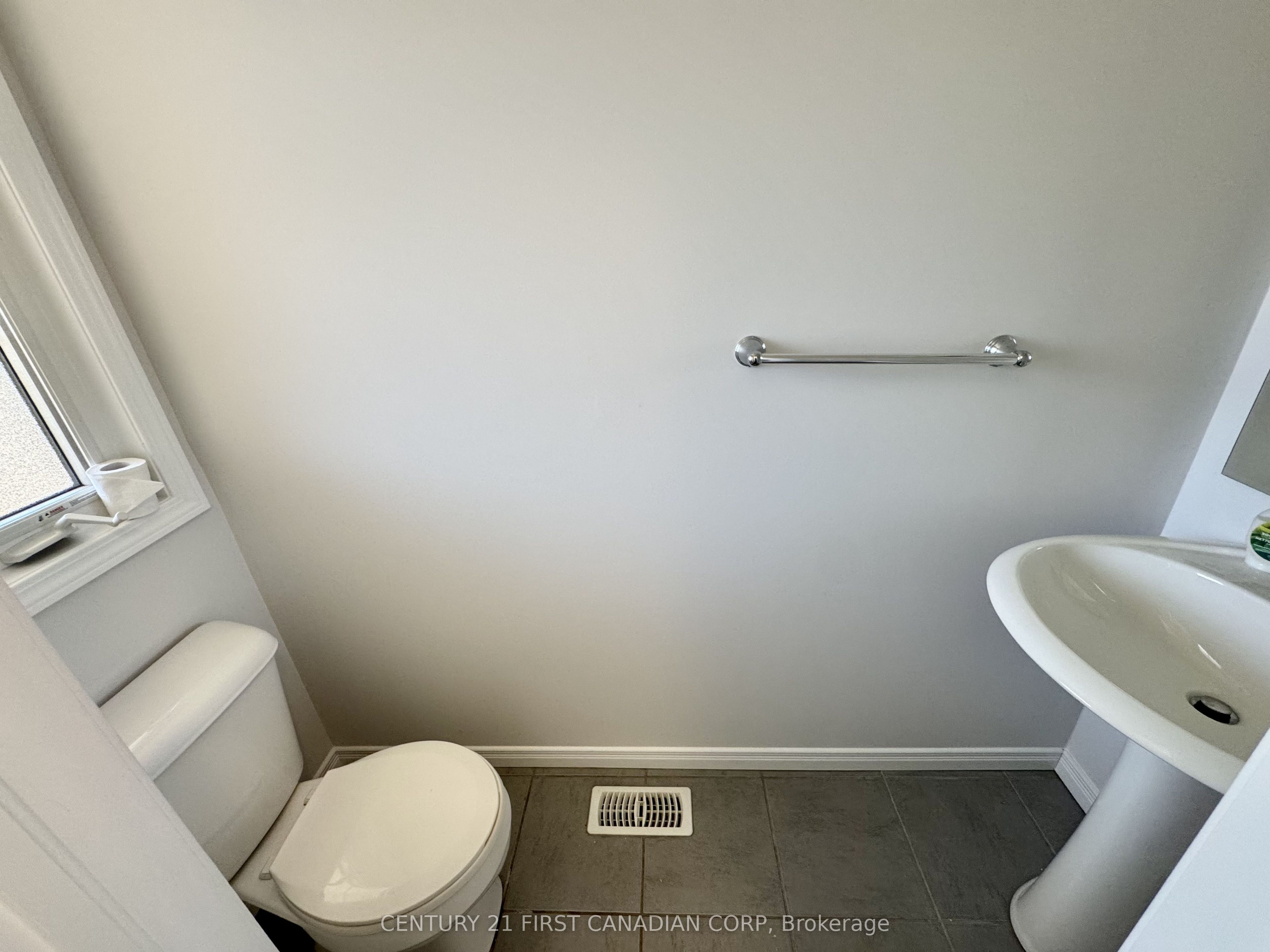 3186 Singleton Avenue Property Photo 11