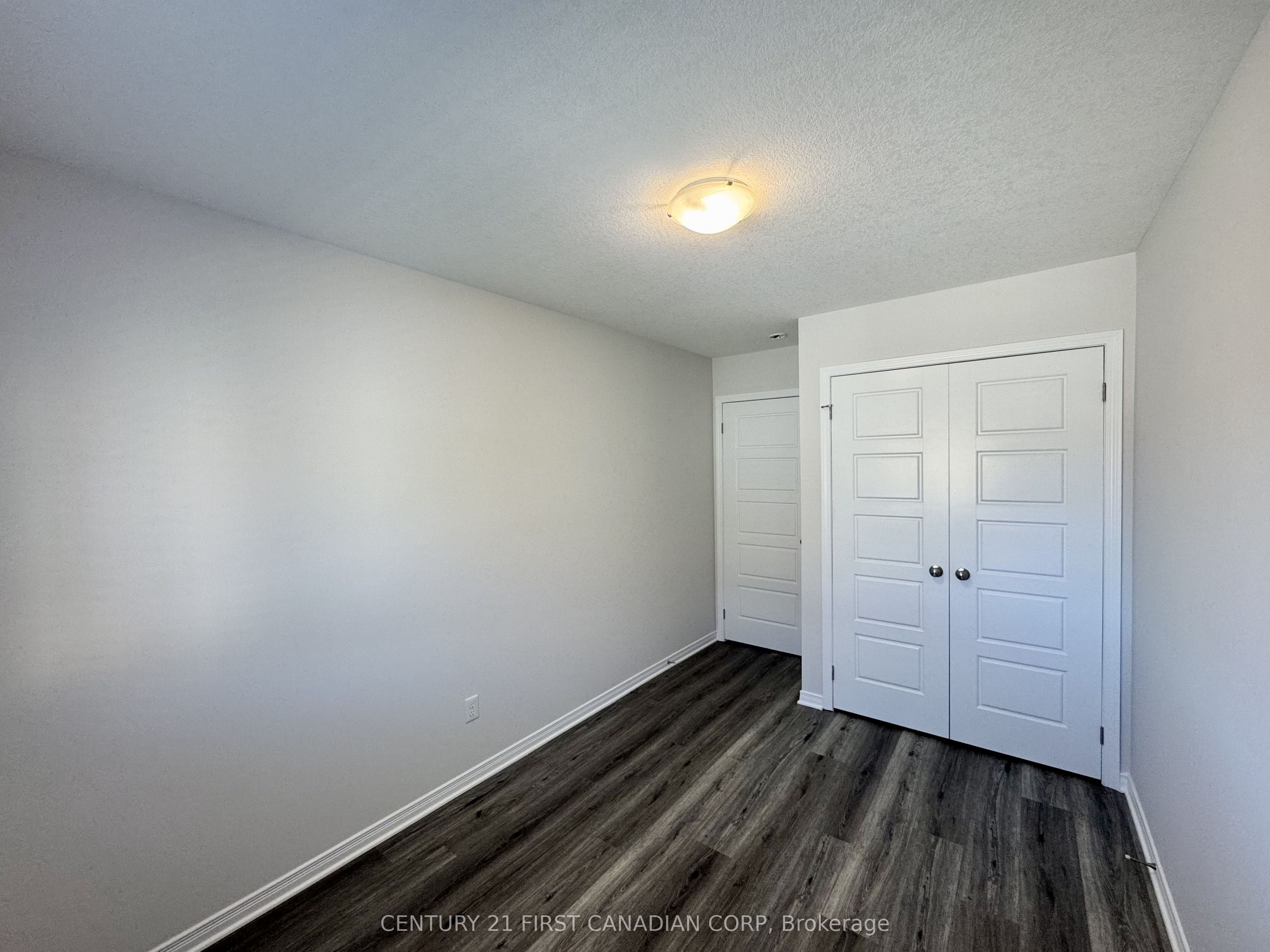 3186 Singleton Avenue Property Photo 18