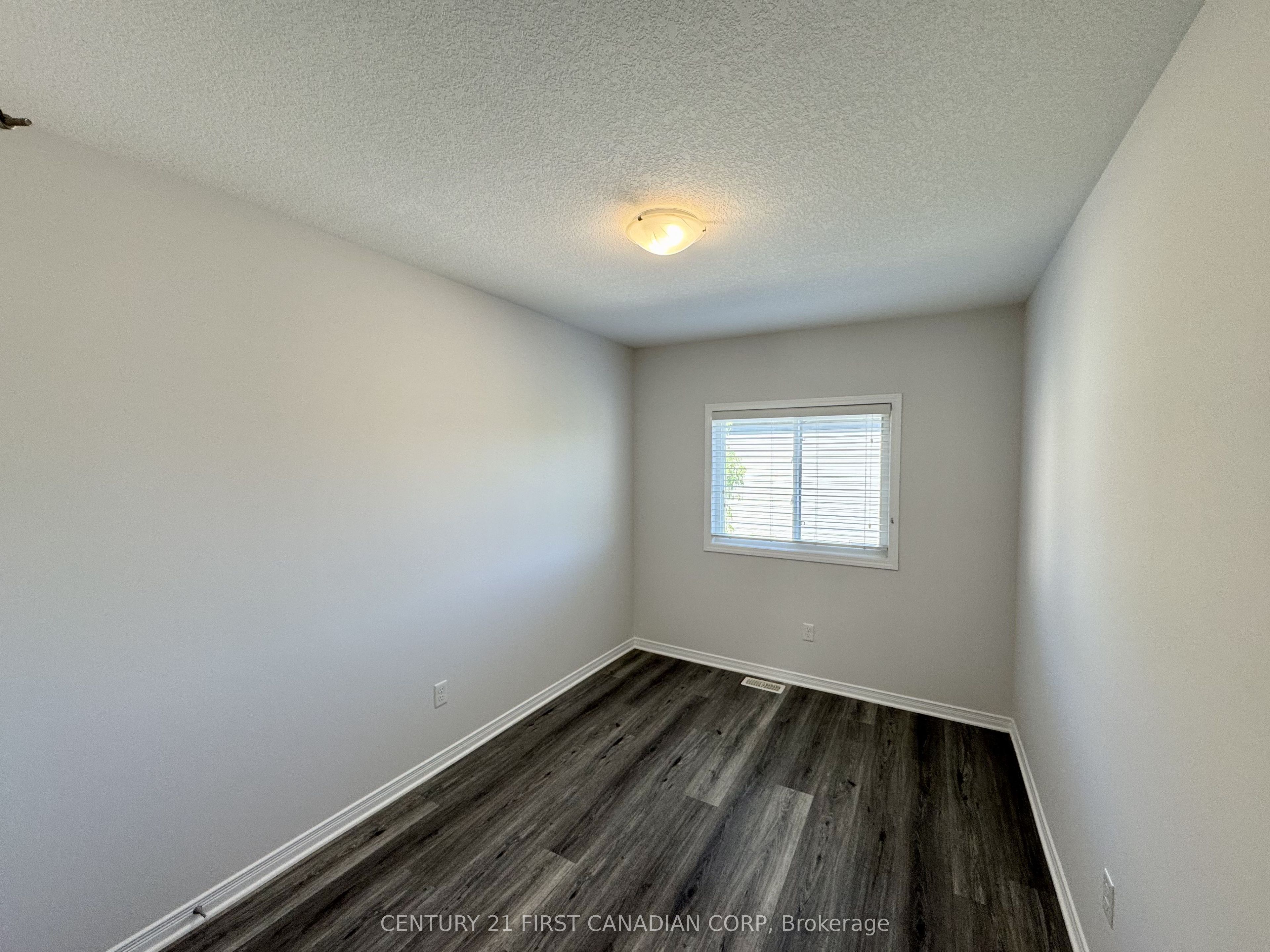 3186 Singleton Avenue Property Photo 19