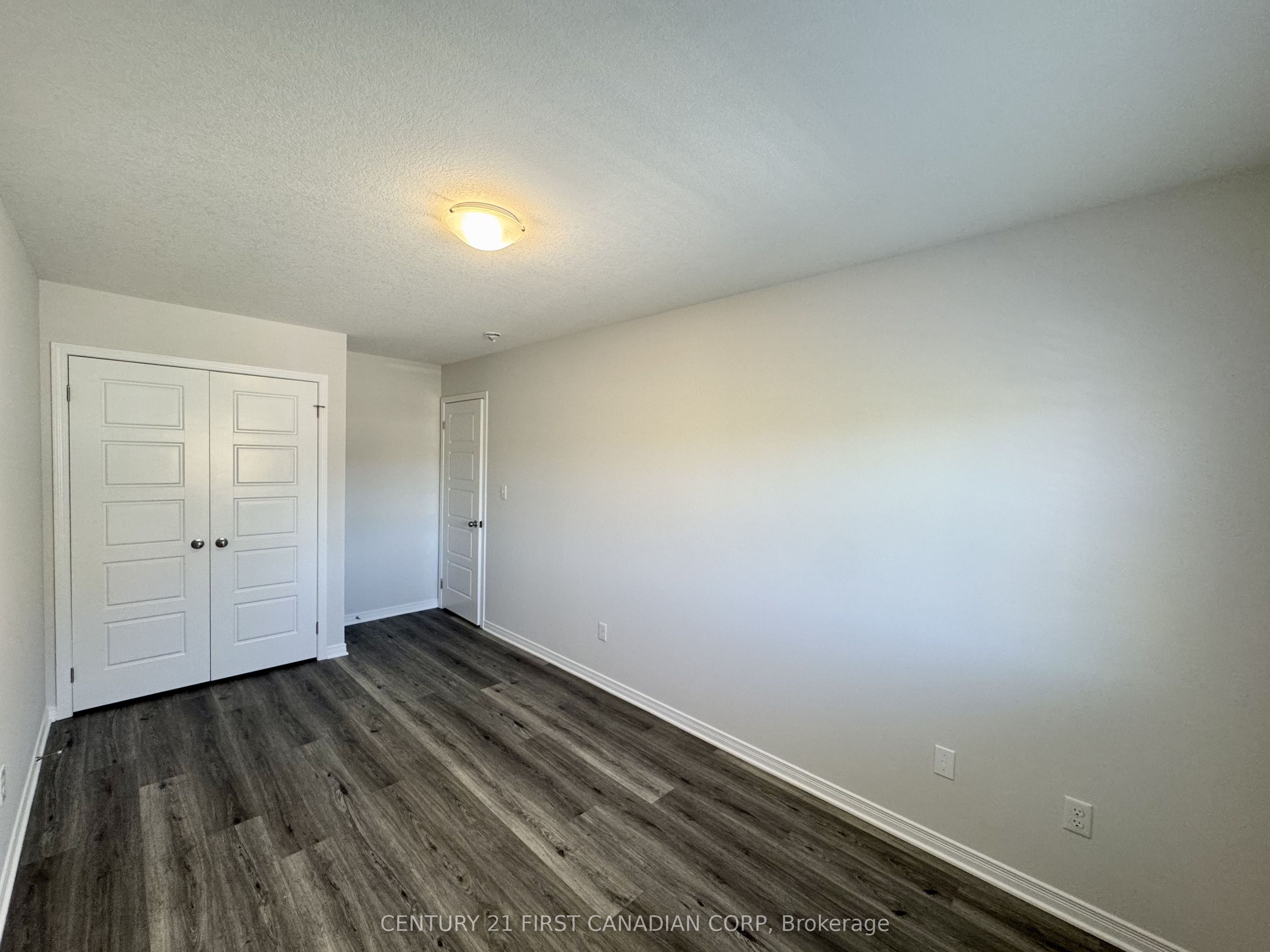 3186 Singleton Avenue Property Photo 20