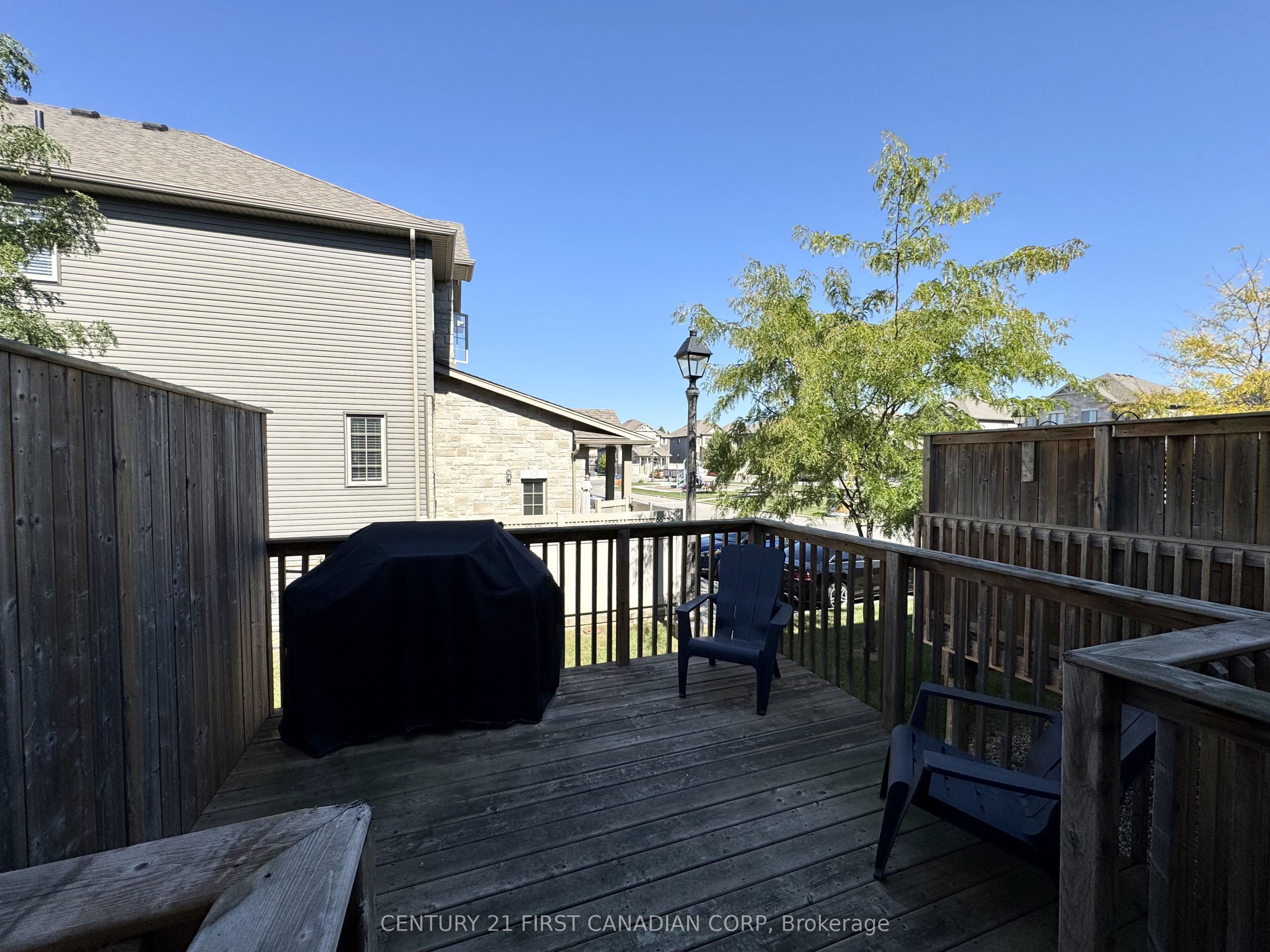 3186 Singleton Avenue Property Photo 24