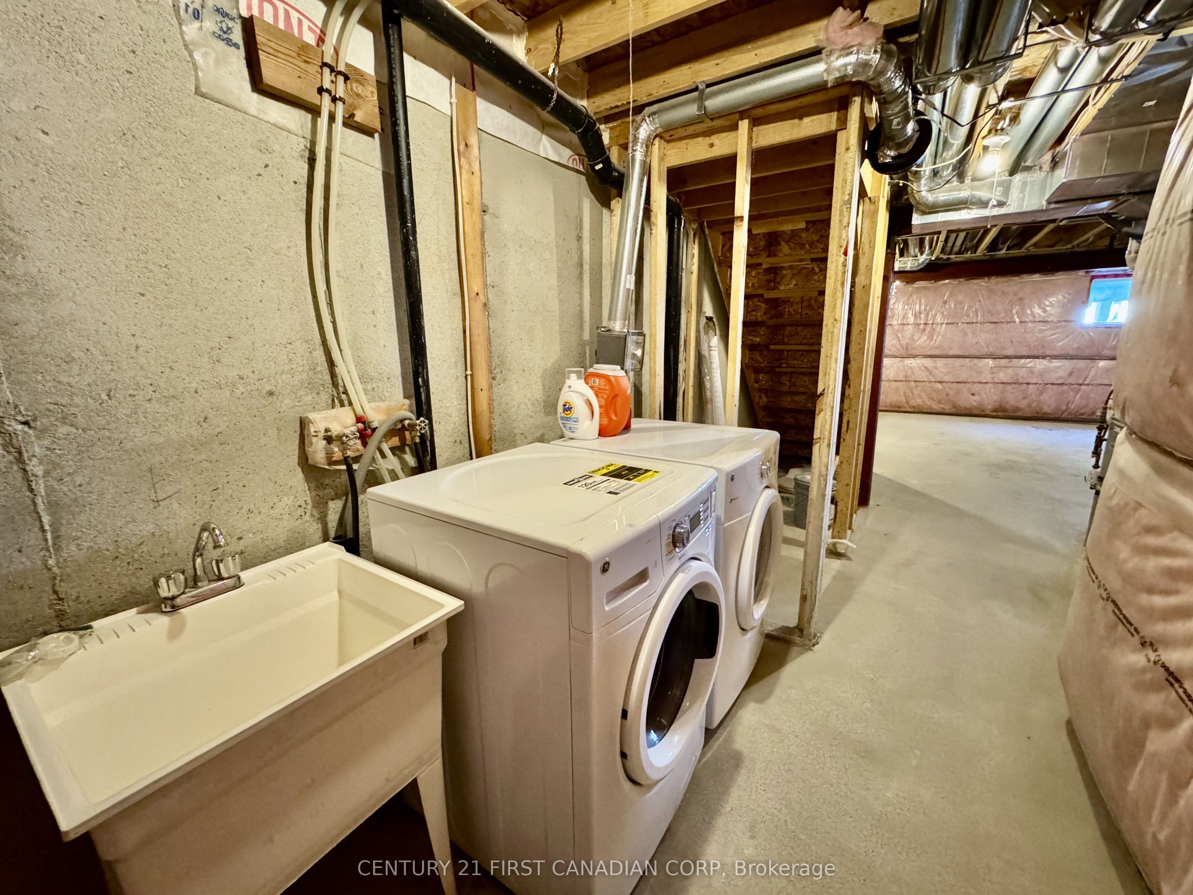 3186 Singleton Avenue Property Photo 25