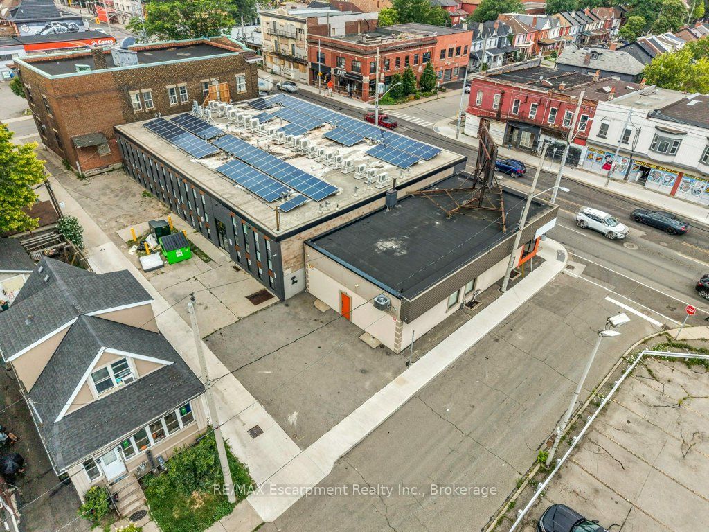 590 Barton Street E Property Photo 39