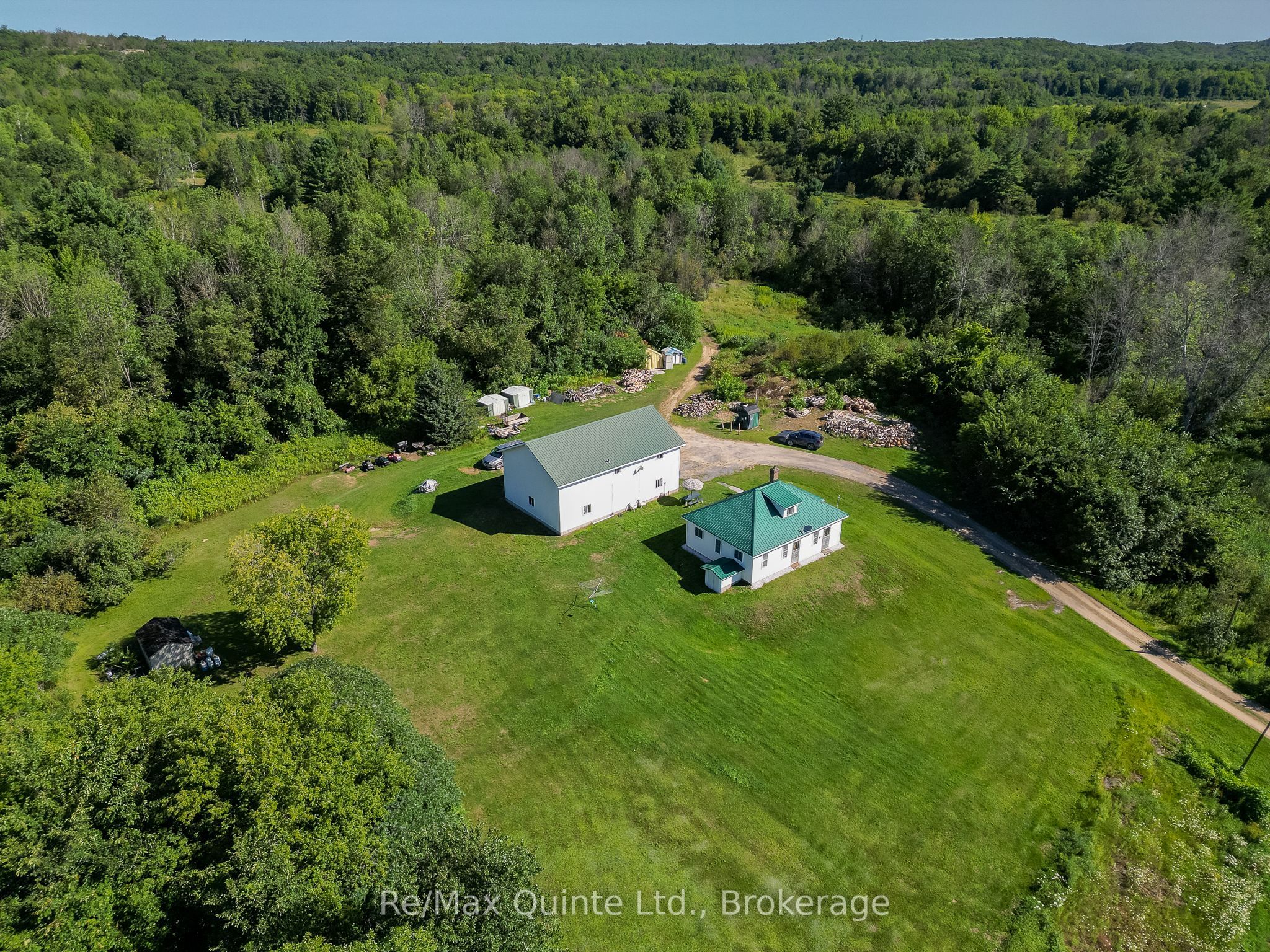 1477 Sulphide Road Property Photo 5