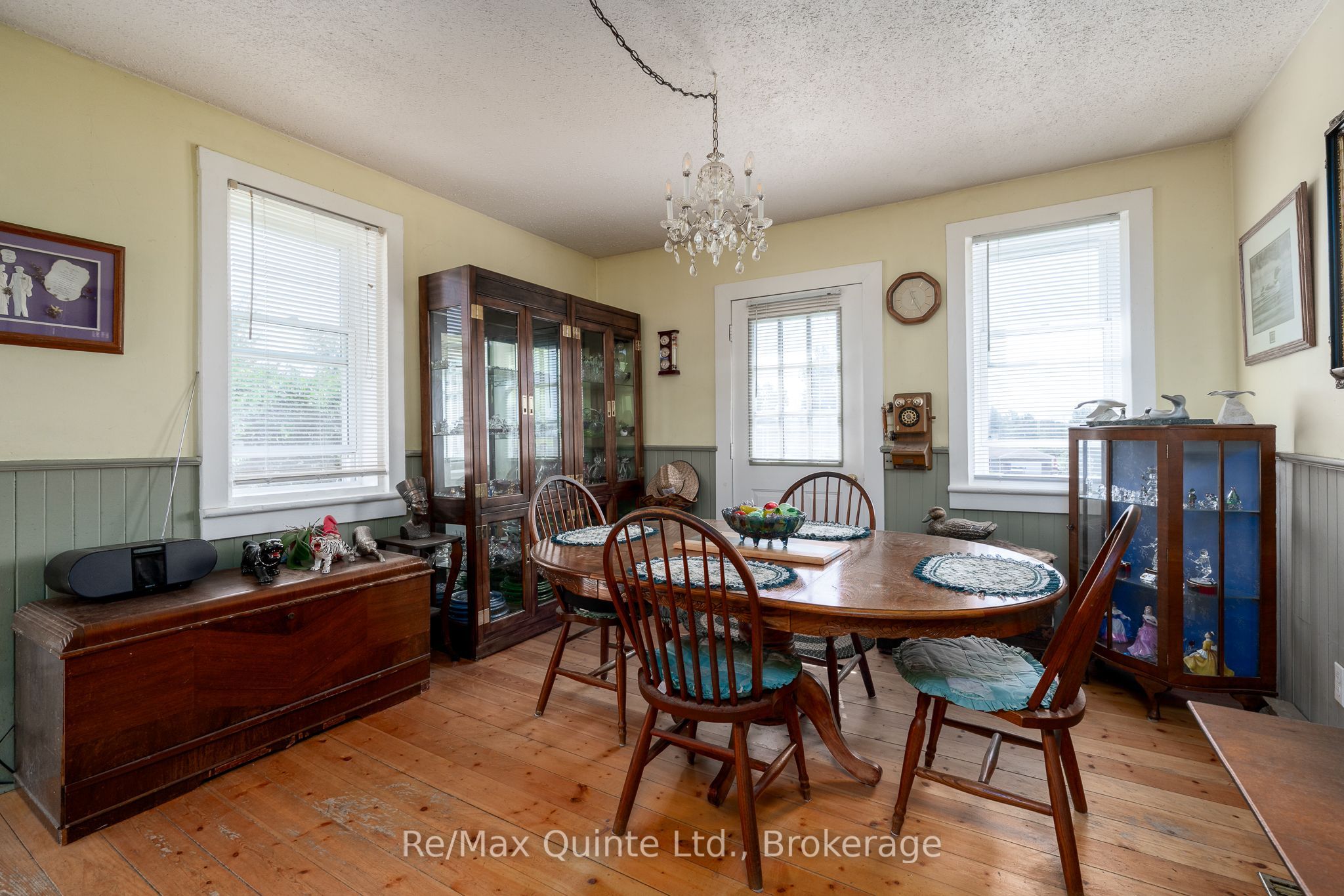 1477 Sulphide Road Property Photo 8