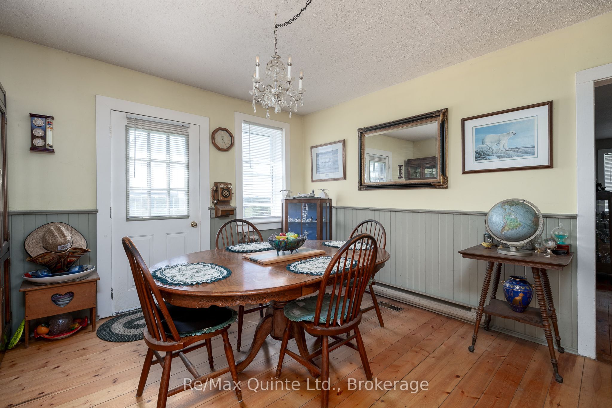 1477 Sulphide Road Property Photo 9