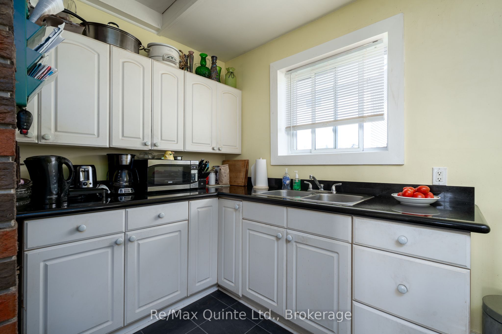 1477 Sulphide Road Property Photo 10