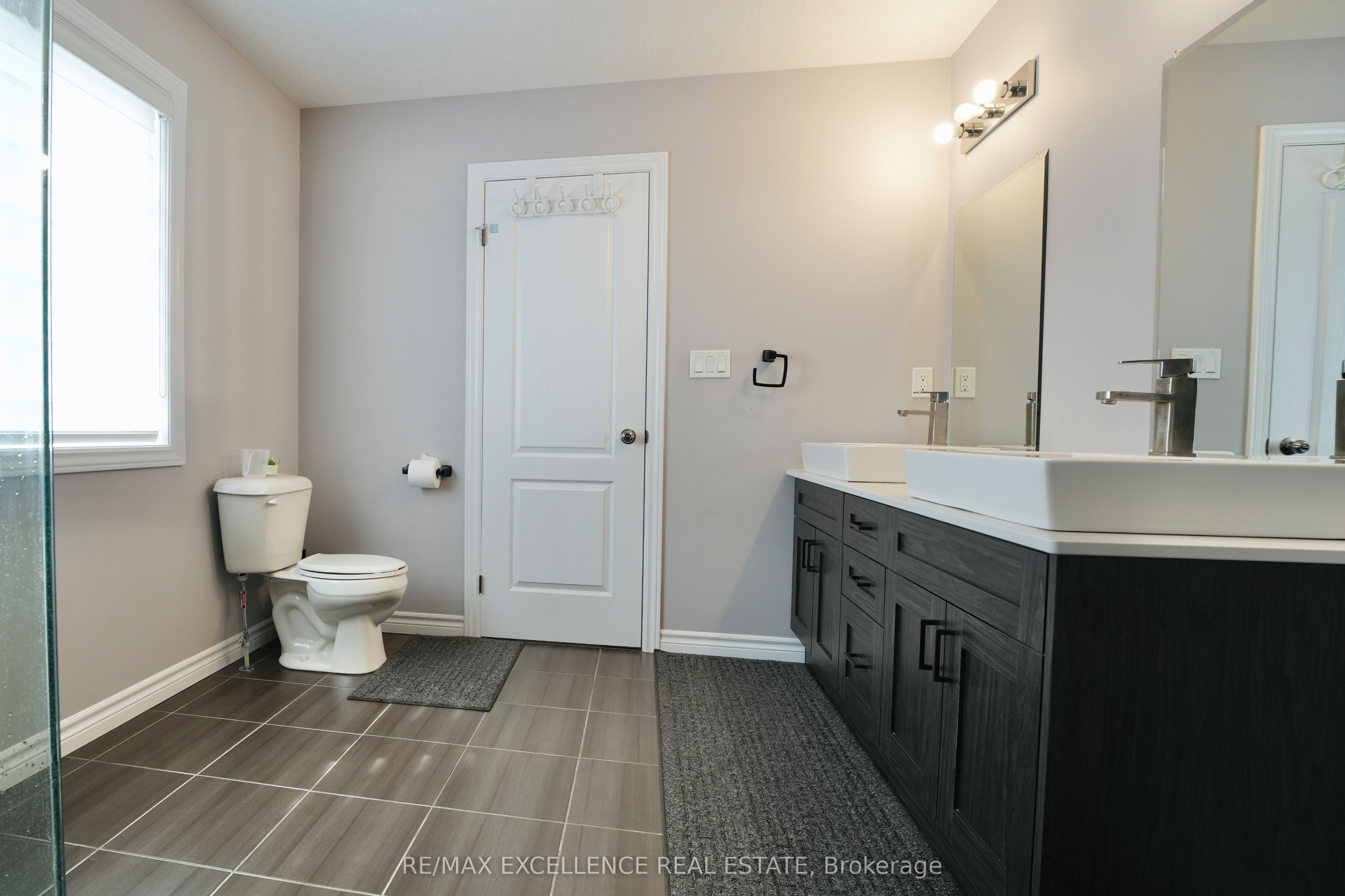 2443 Bennett Cross Property Photo 25