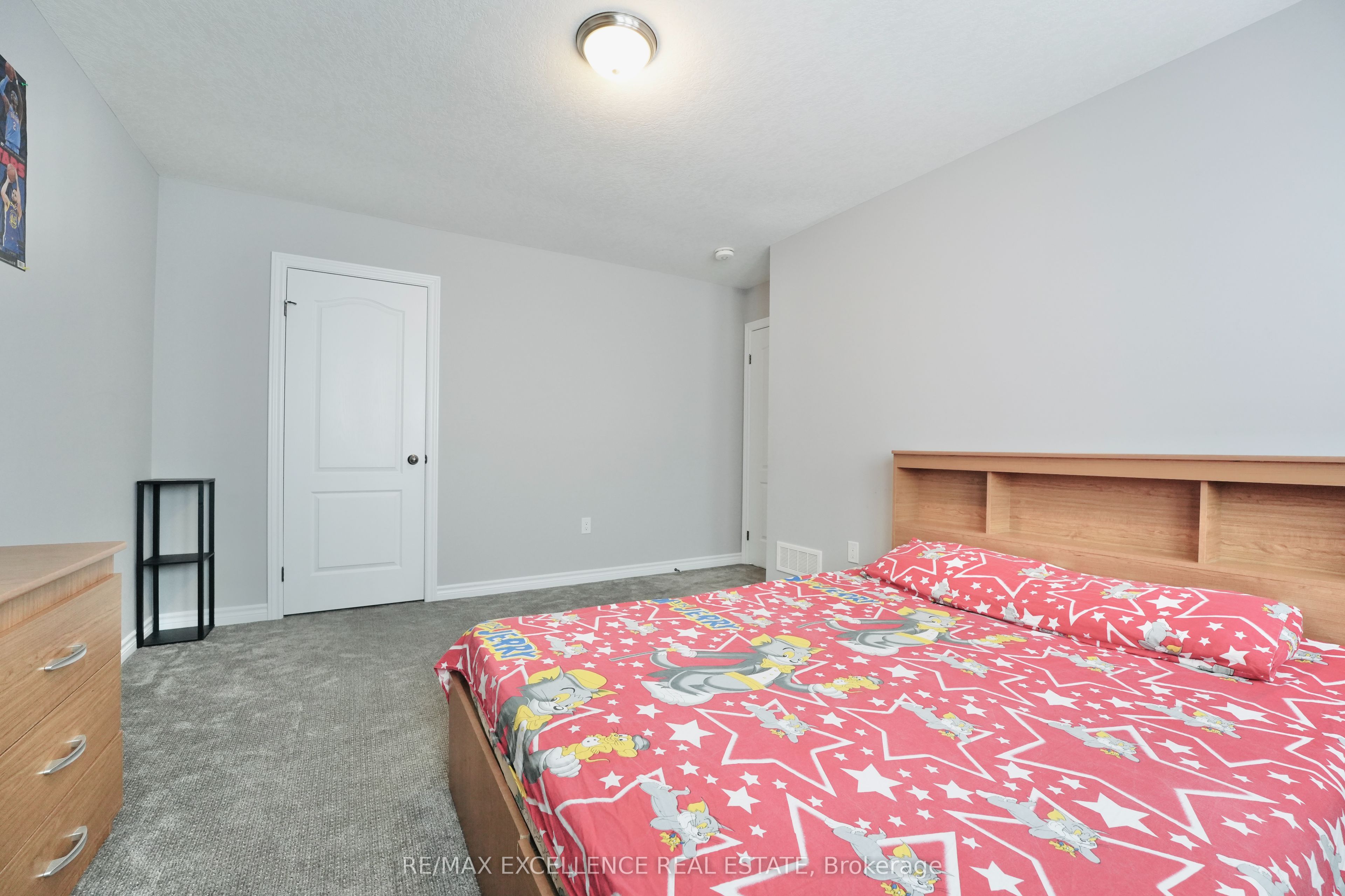 2443 Bennett Cross Property Photo 32