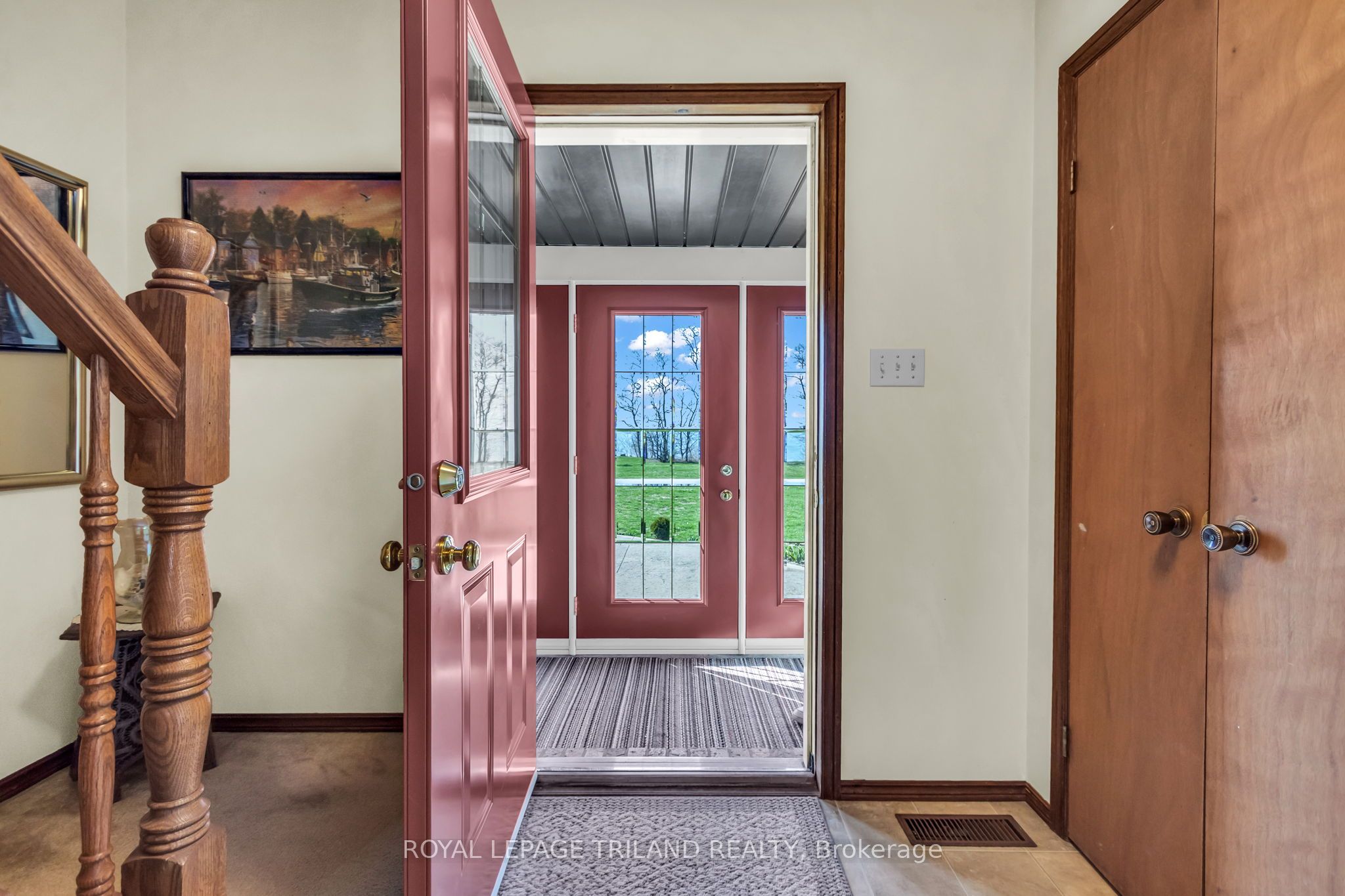 5257 Cliff Road Property Photo 8