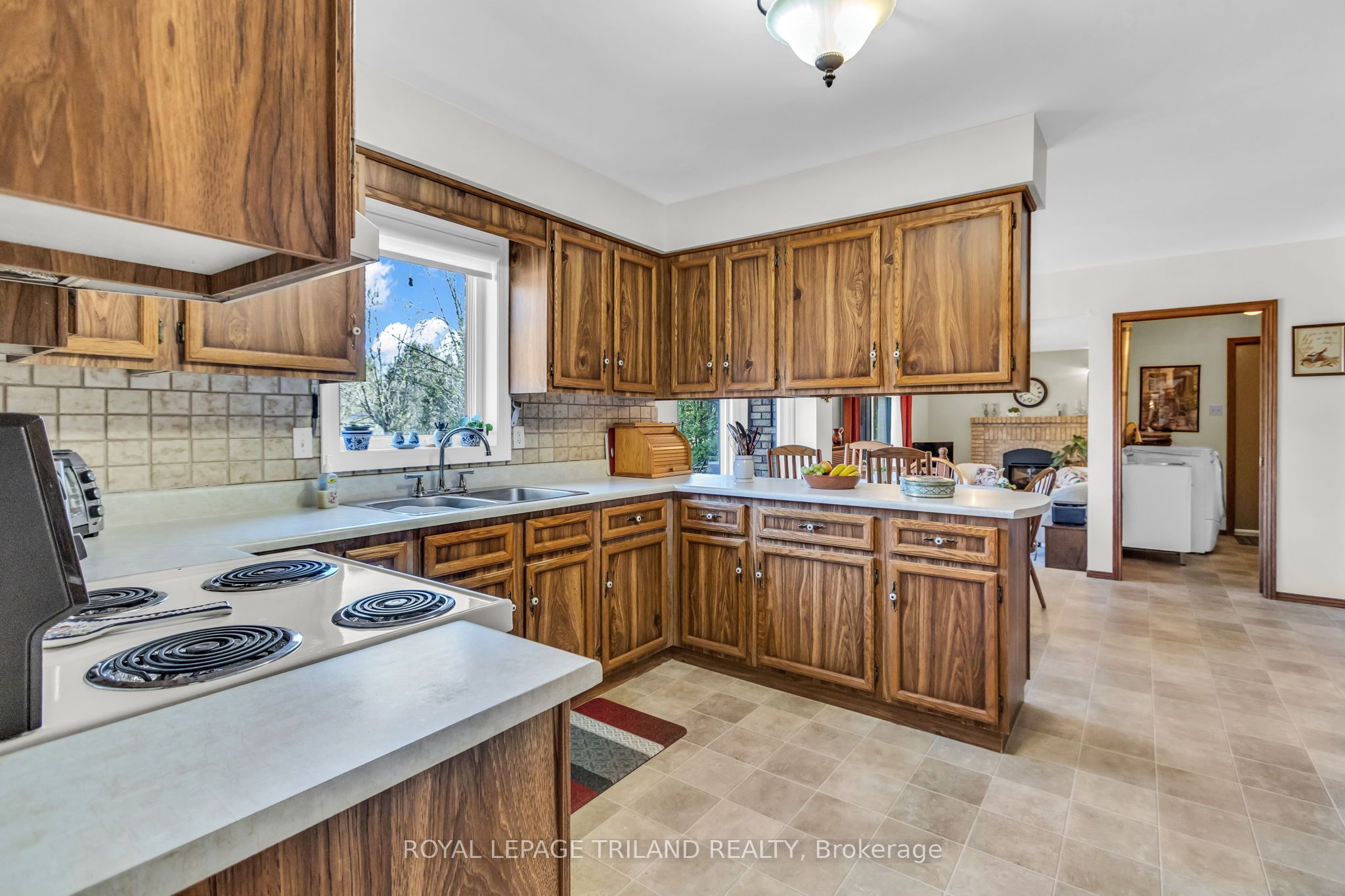 5257 Cliff Road Property Photo 14