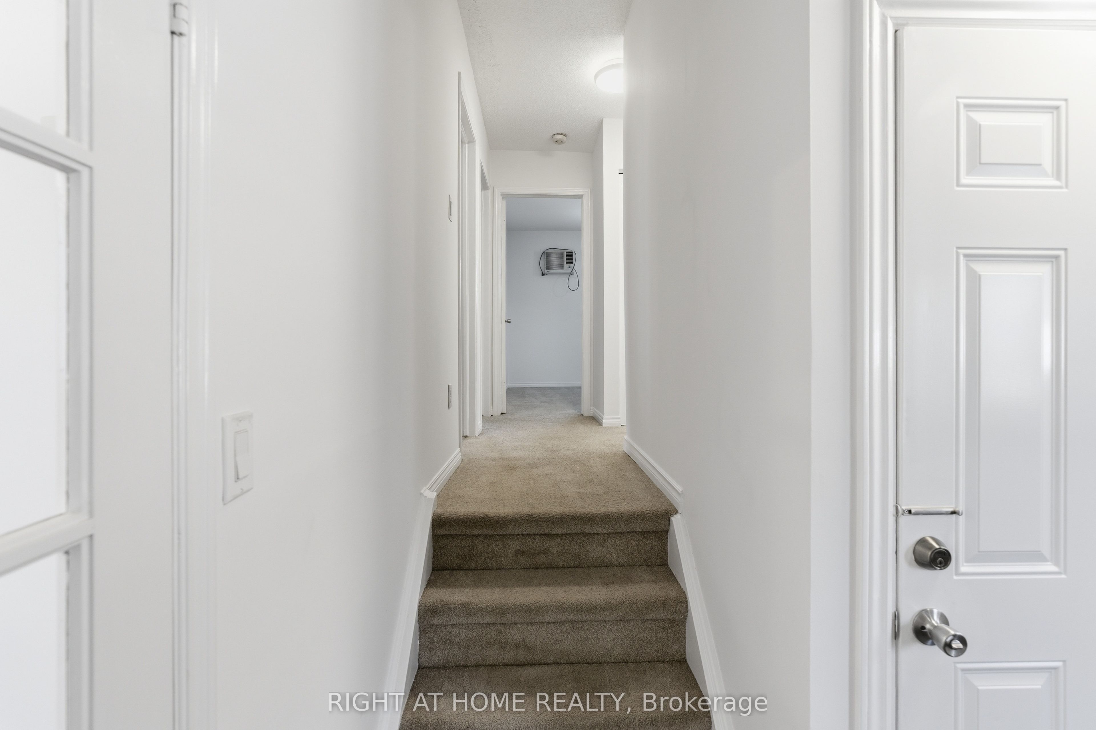 341 Rexford Drive Property Photo 17