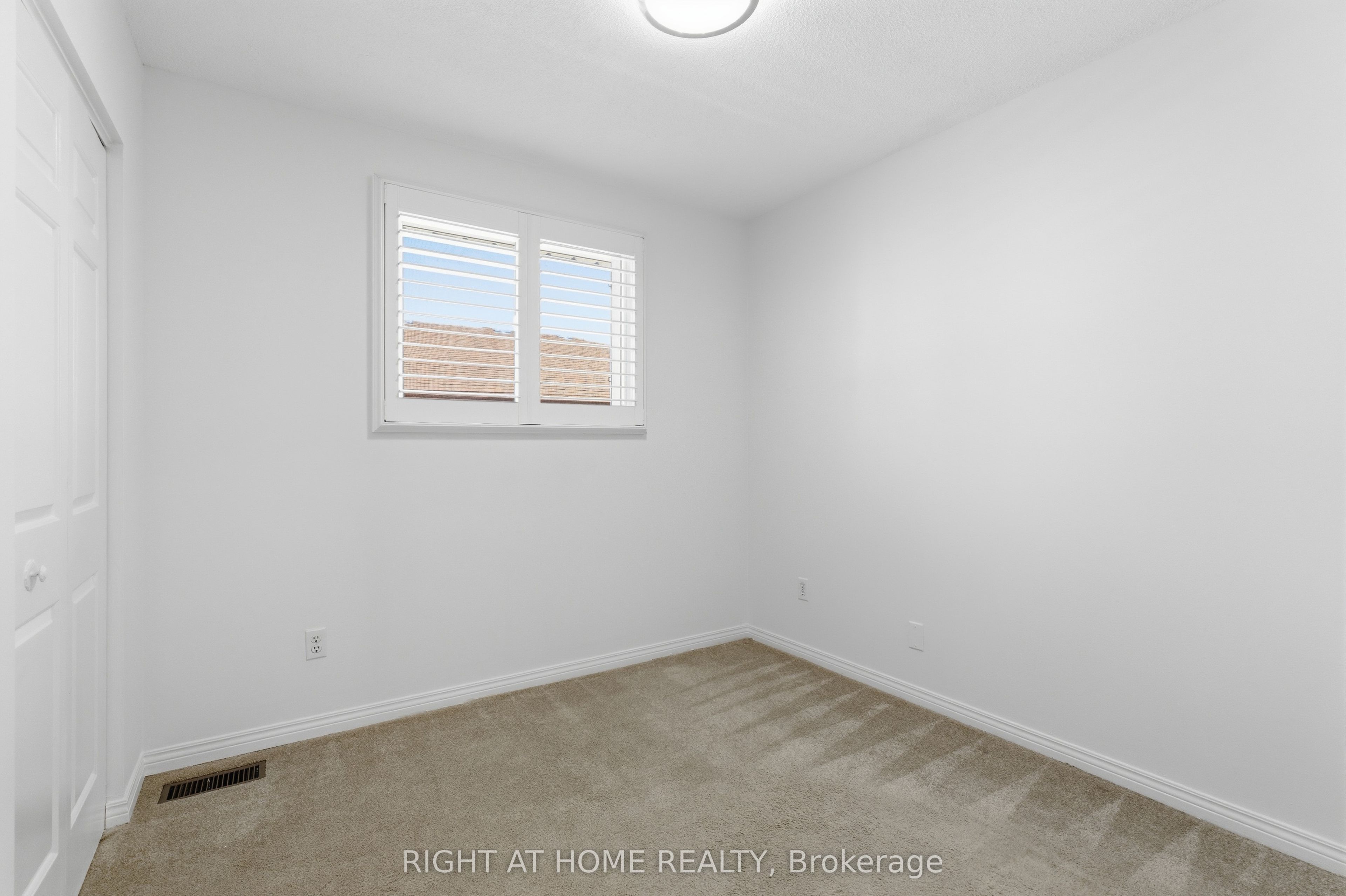 341 Rexford Drive Property Photo 23