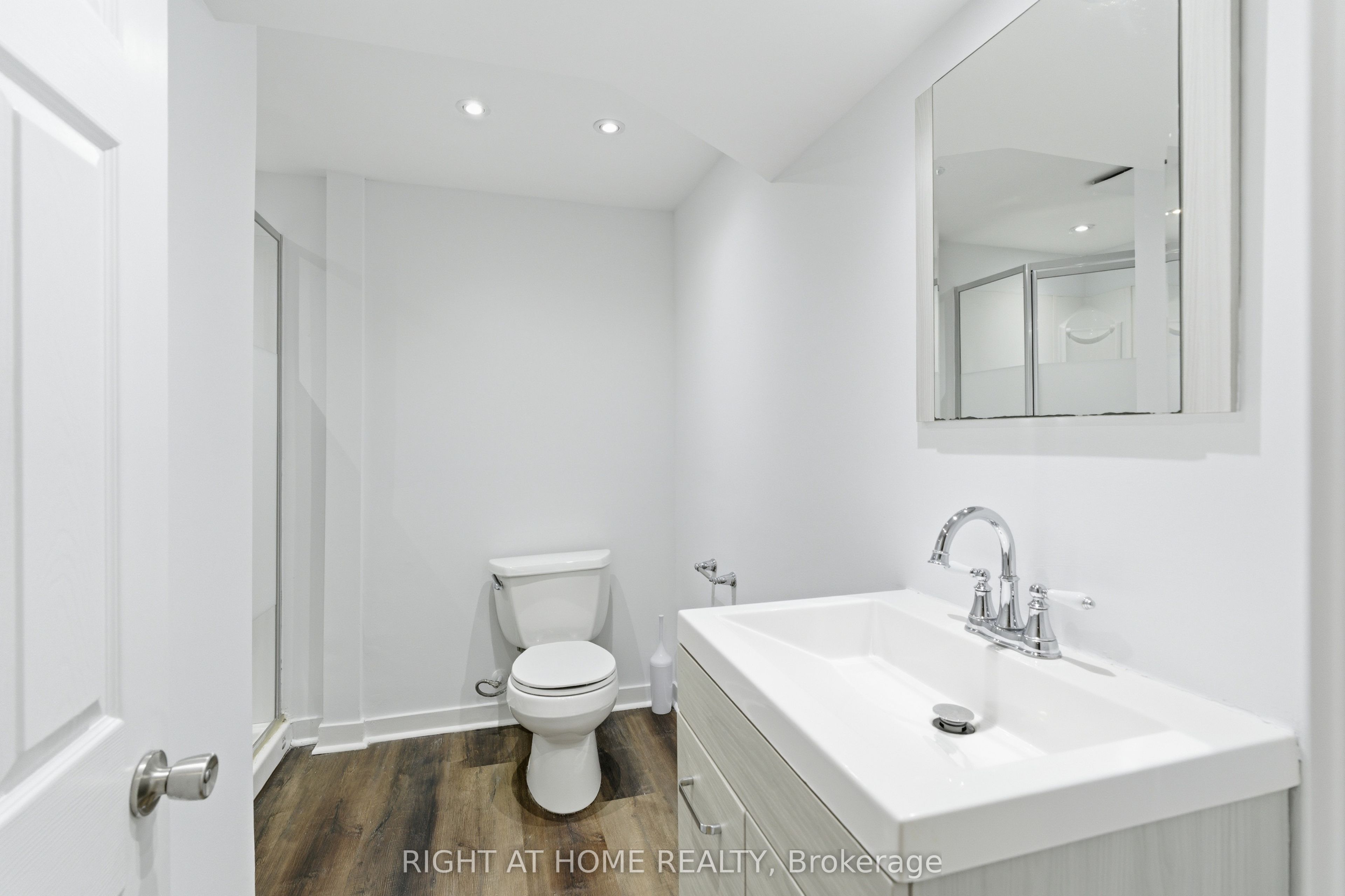 341 Rexford Drive Property Photo 37