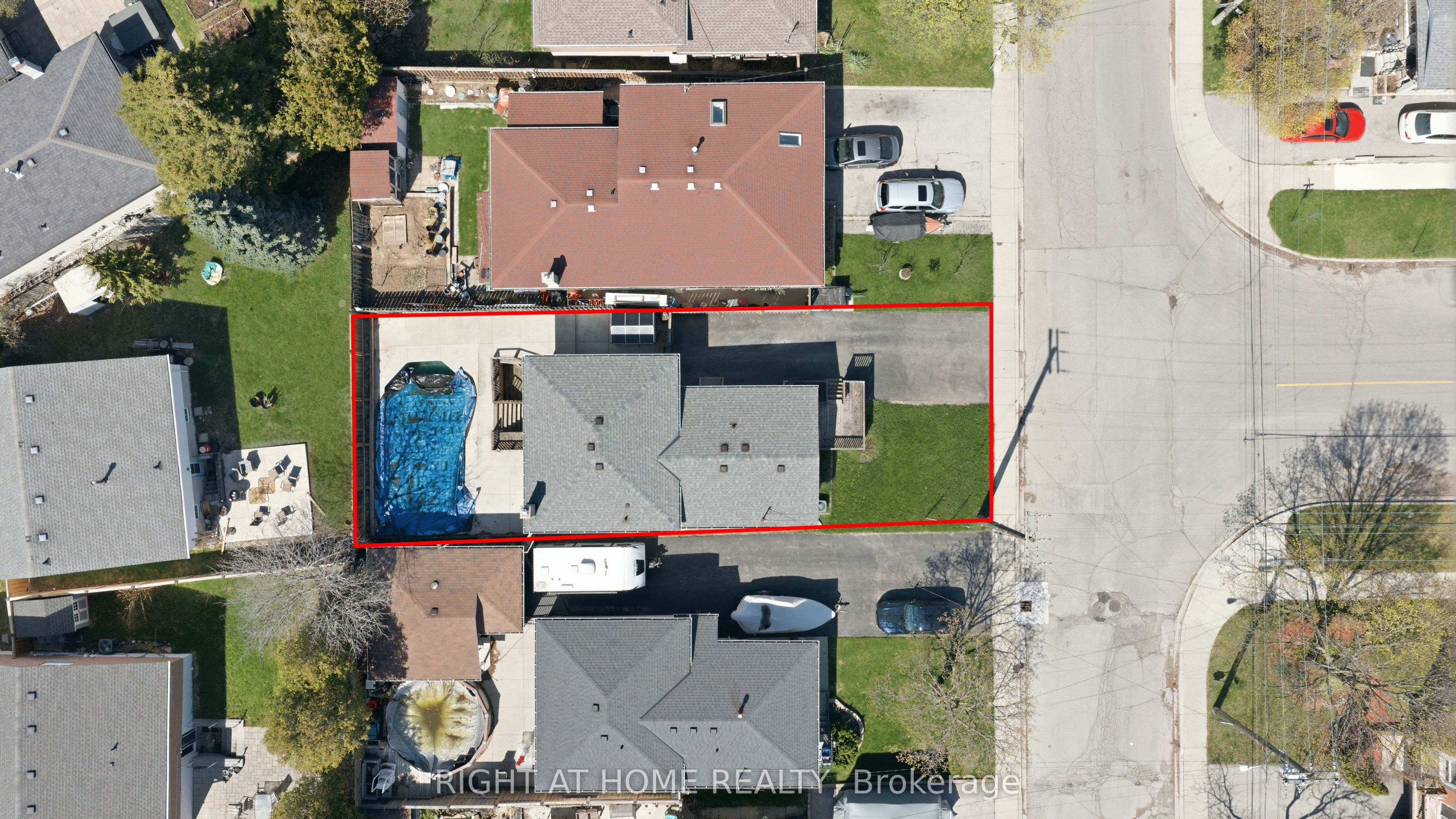 341 Rexford Drive Property Photo 45