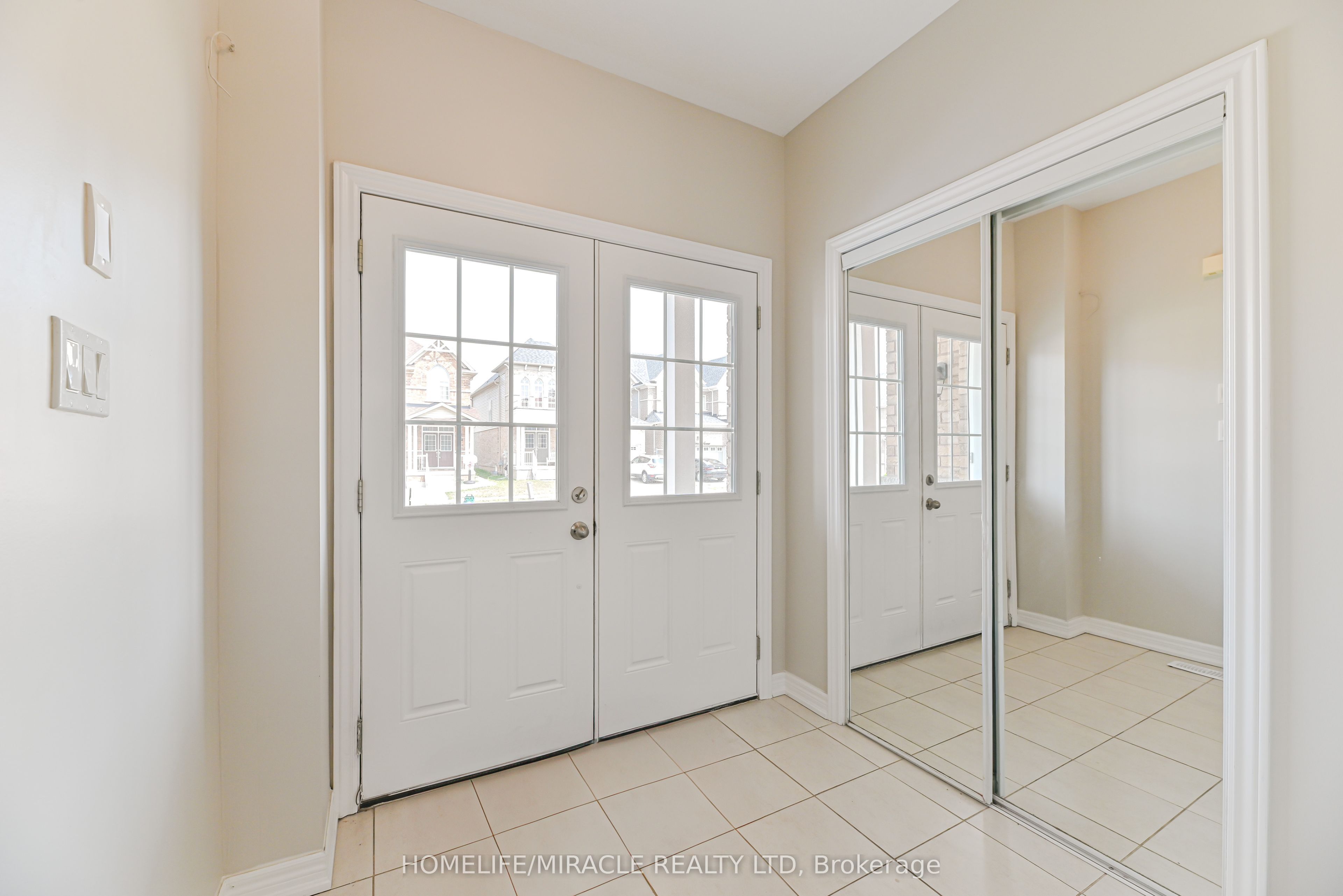 24 Weatherall Avenue Property Photo 6