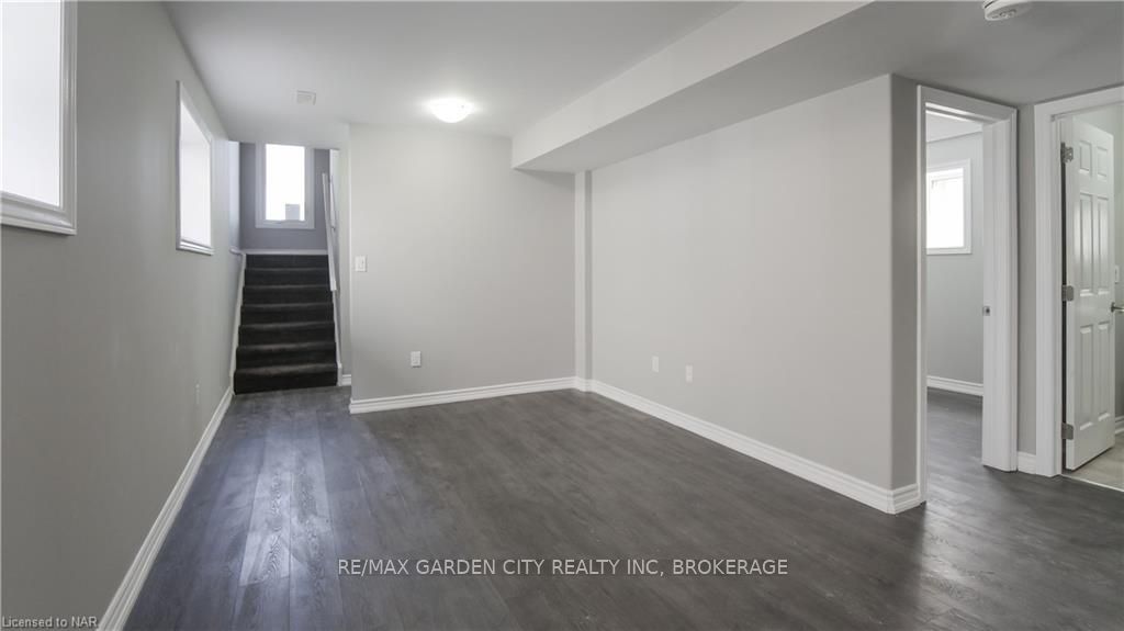 113 Thorold Road Lower Property Photo 4