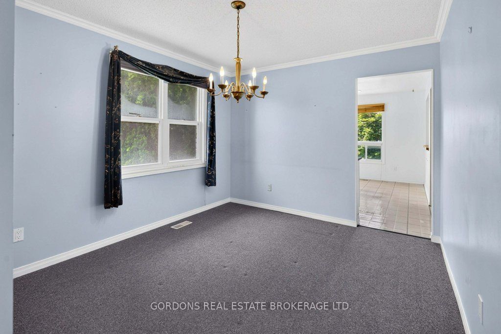 470 Kingsdale Avenue Property Photo 16