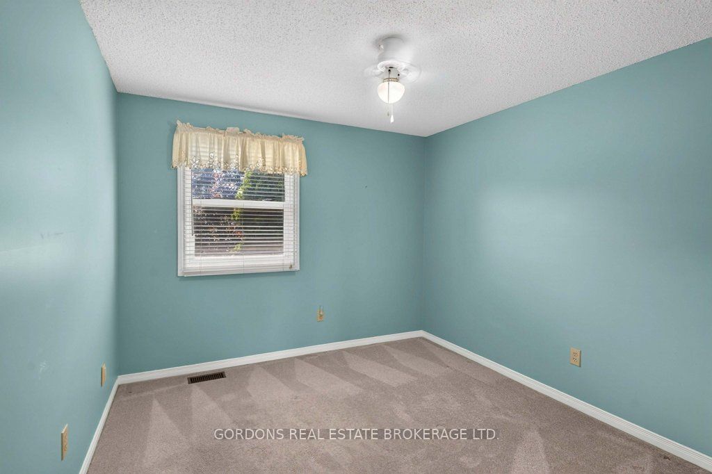 470 Kingsdale Avenue Property Photo 33