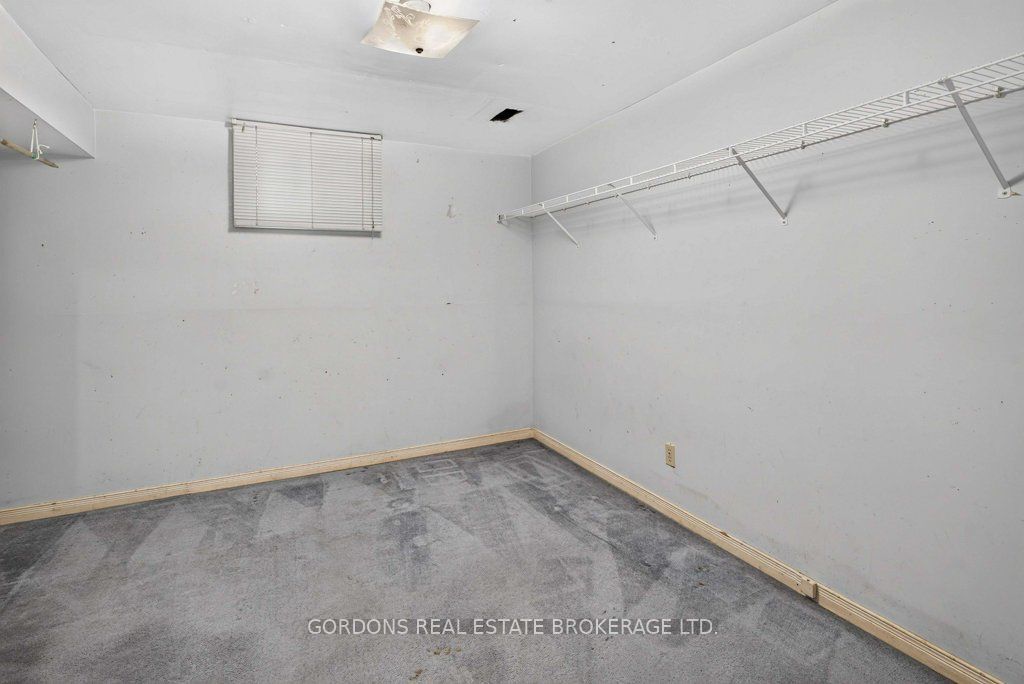 470 Kingsdale Avenue Property Photo 45