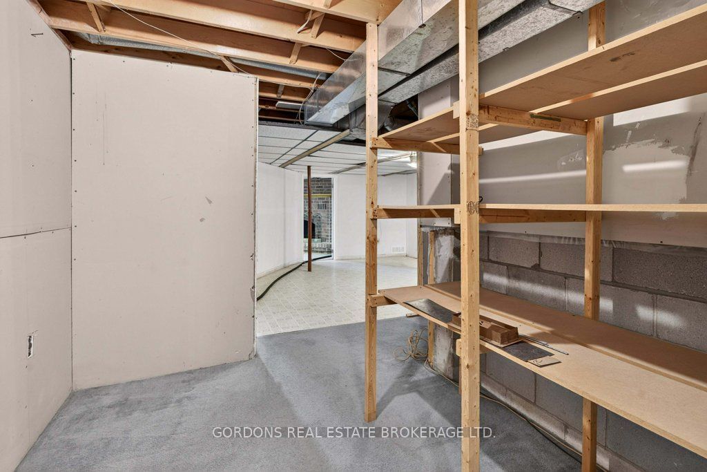 470 Kingsdale Avenue Property Photo 46