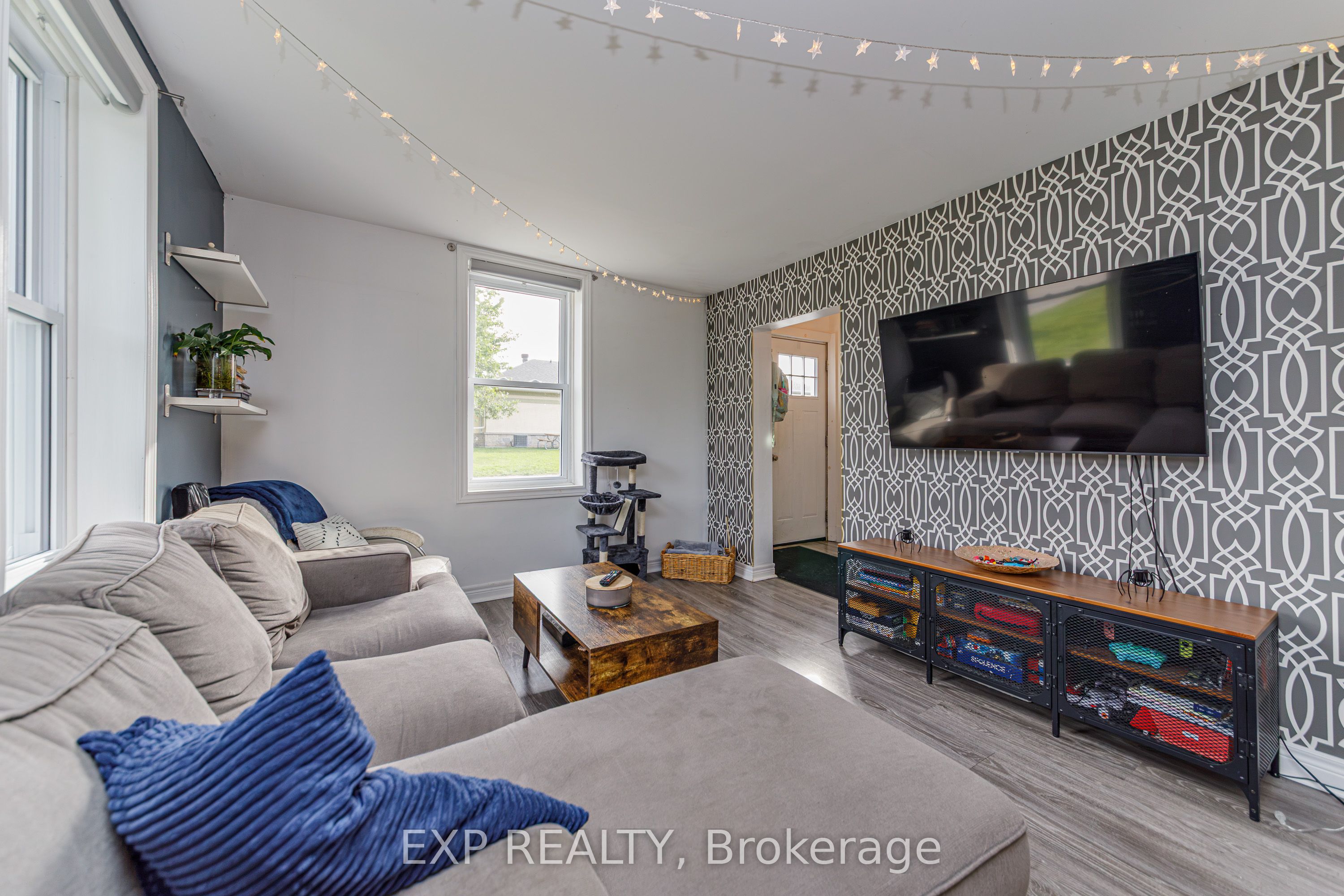 22 St Johns Way Property Photo 10