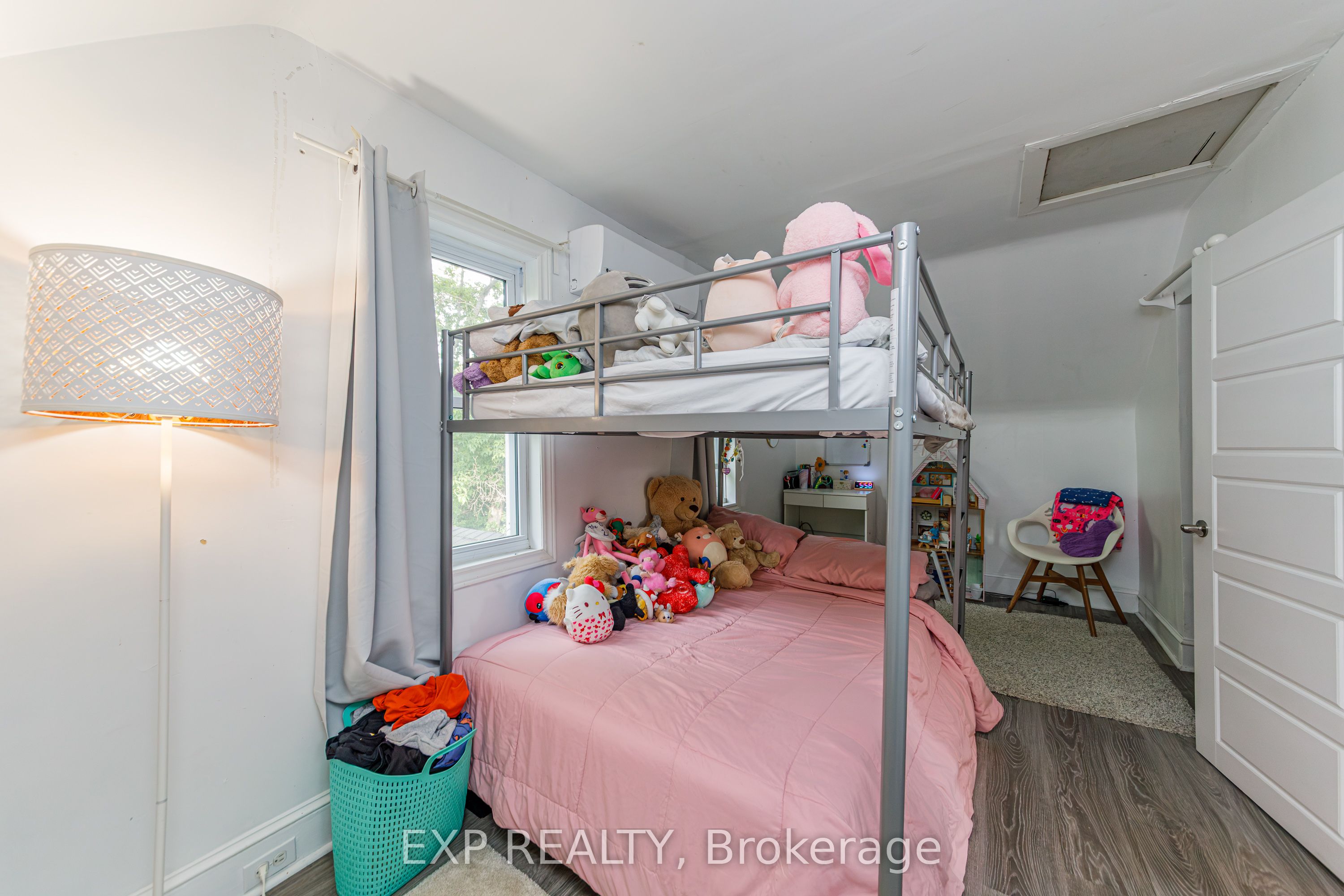 22 St Johns Way Property Photo 15