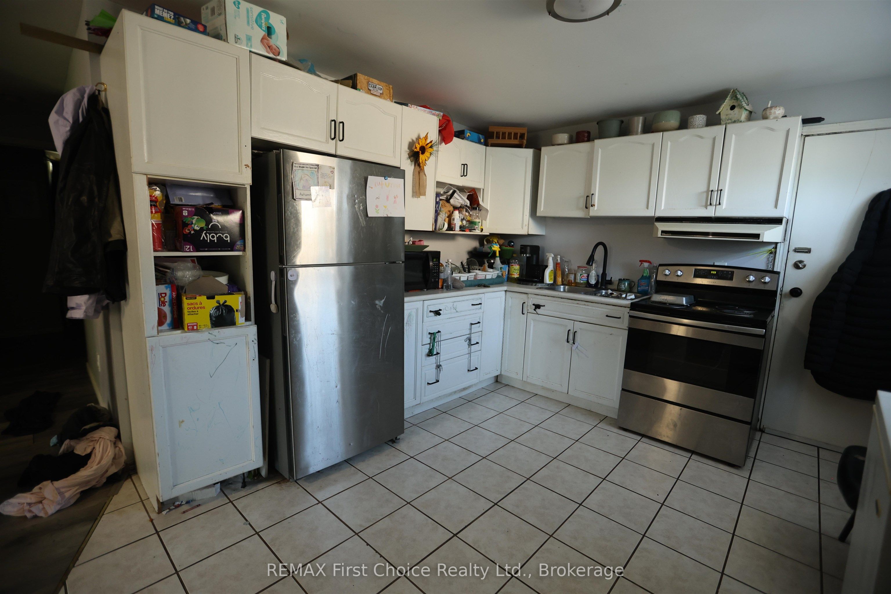 711 Ridgeway Street E Property Photo 18