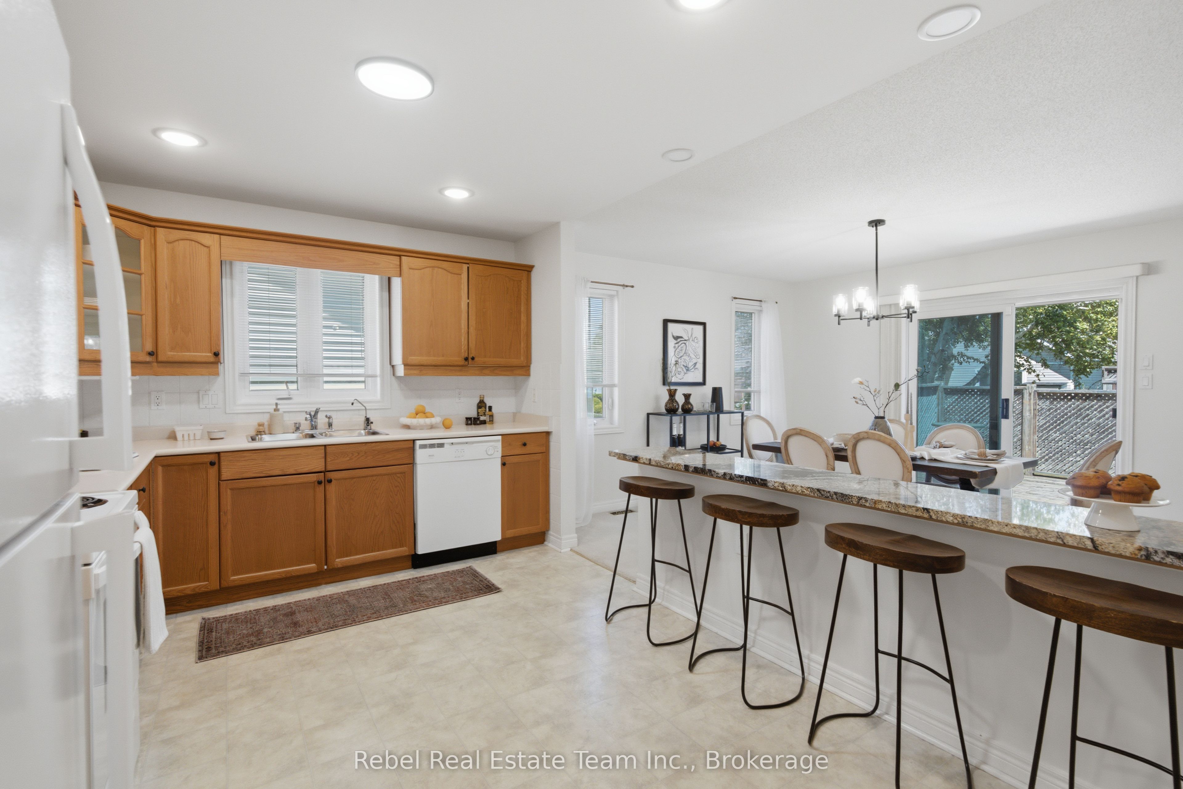 68 Mills Road Property Photo 6