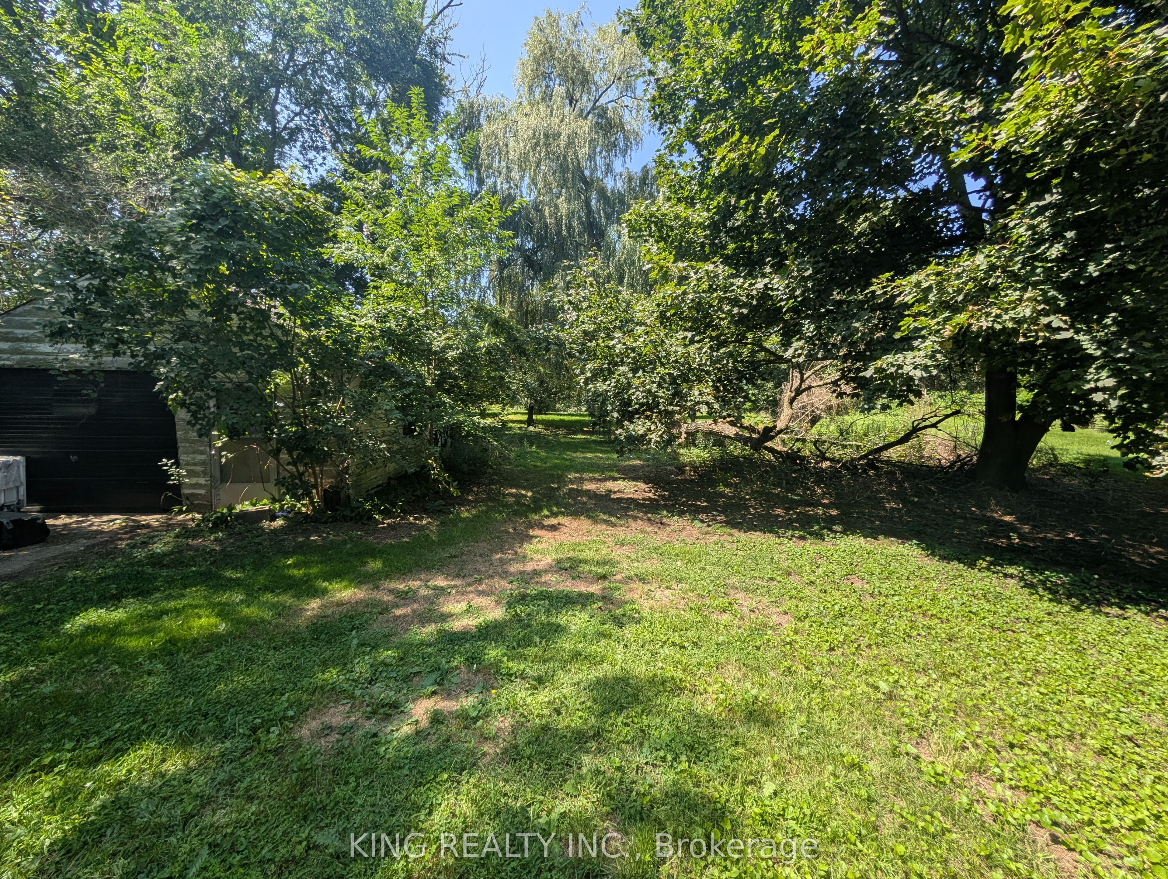 1131 Crumlin Side Road Property Photo 16