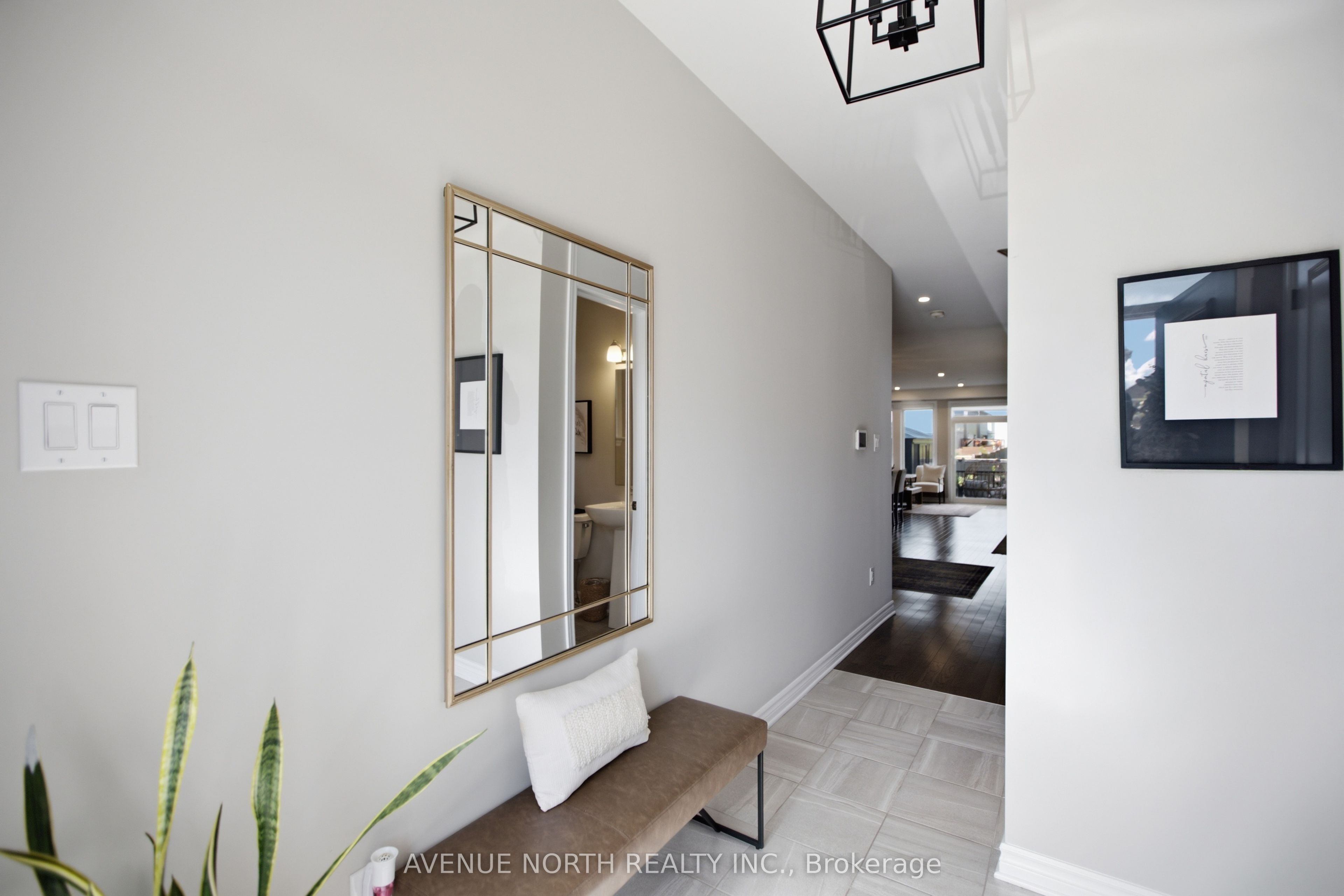 275 Trollius Way Property Photo 6