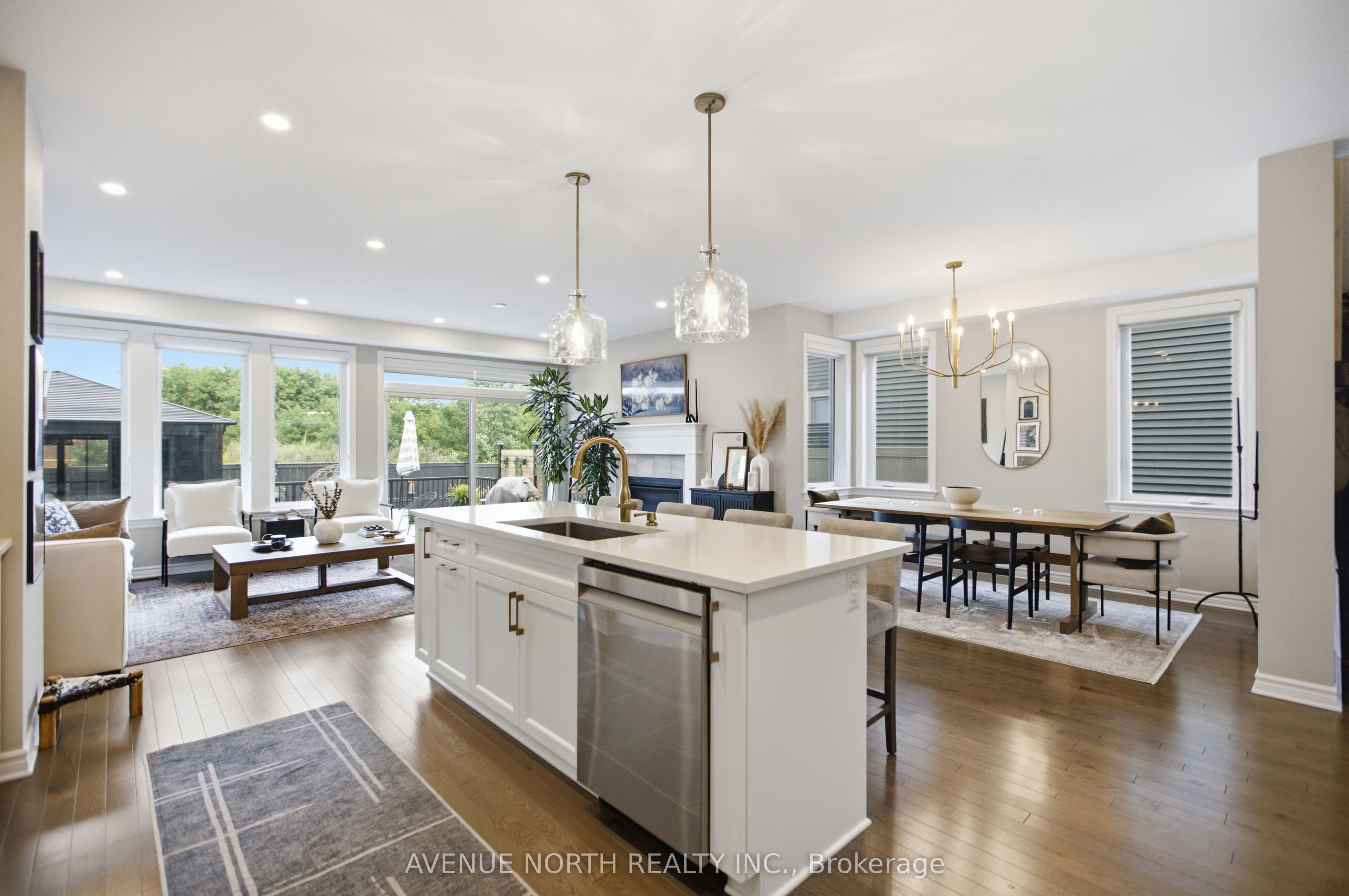 275 Trollius Way Property Photo 14