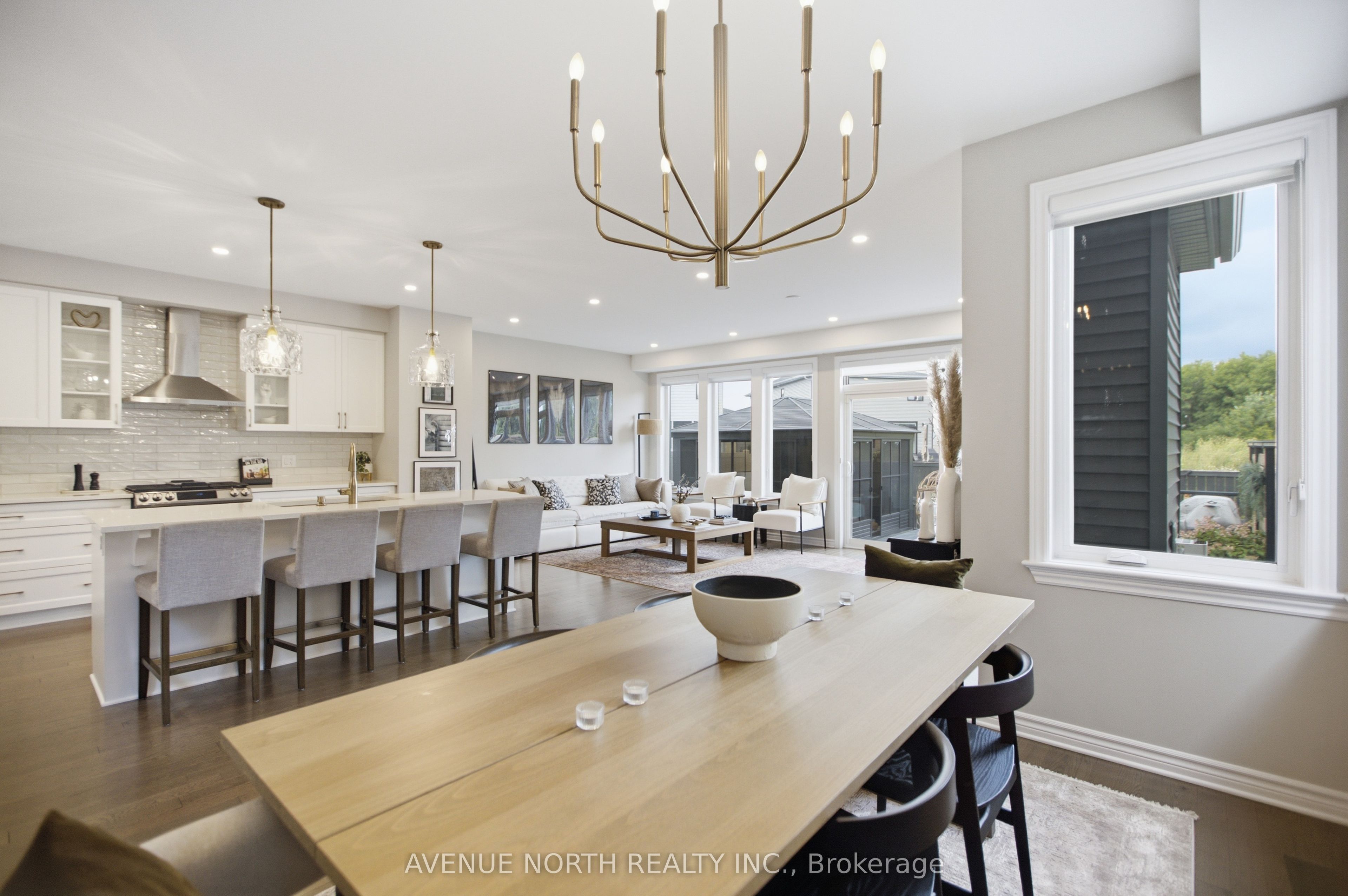 275 Trollius Way Property Photo 16