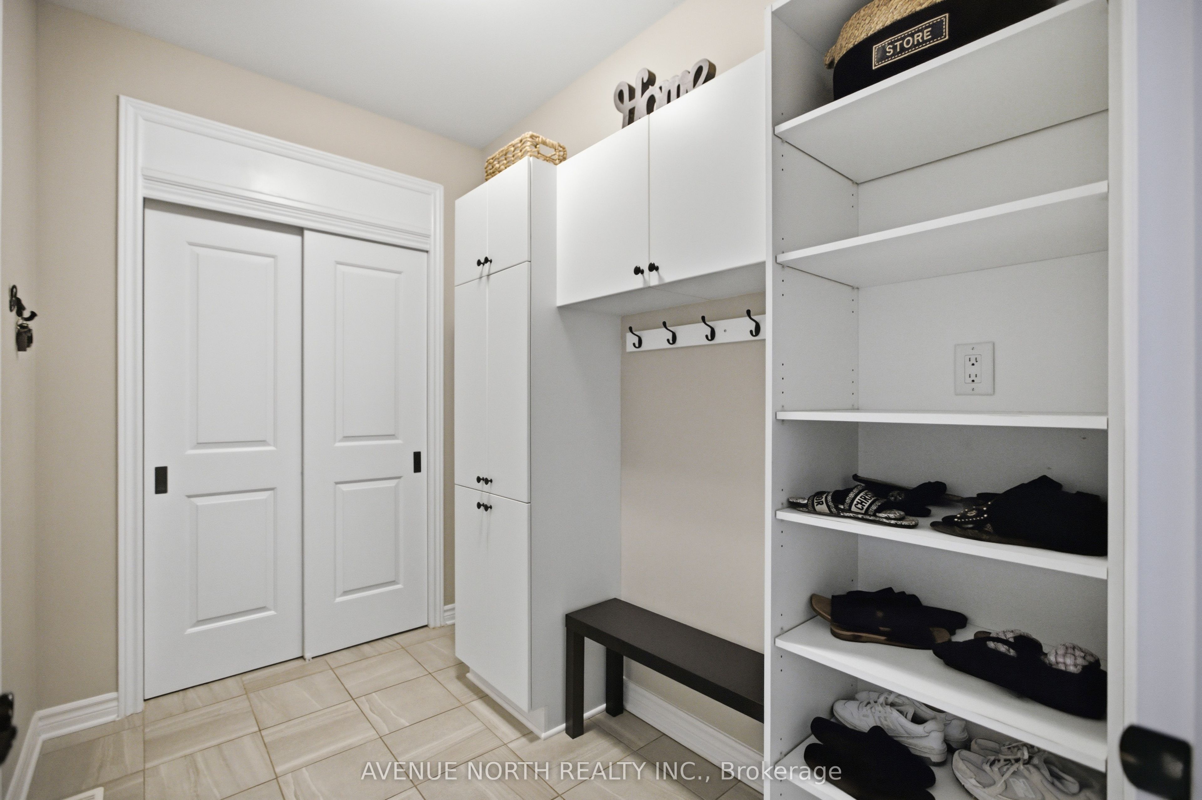 275 Trollius Way Property Photo 17
