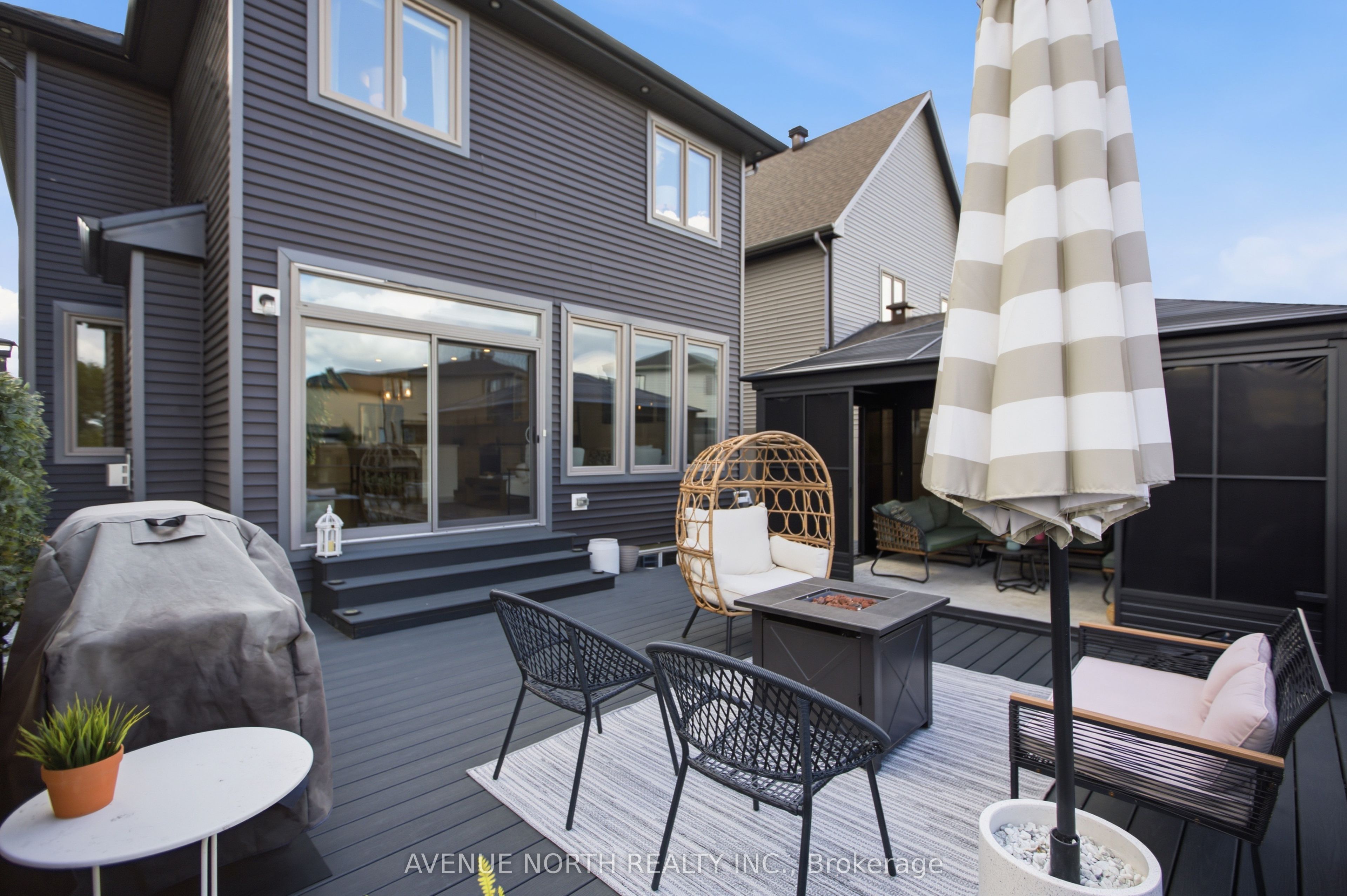 275 Trollius Way Property Photo 34