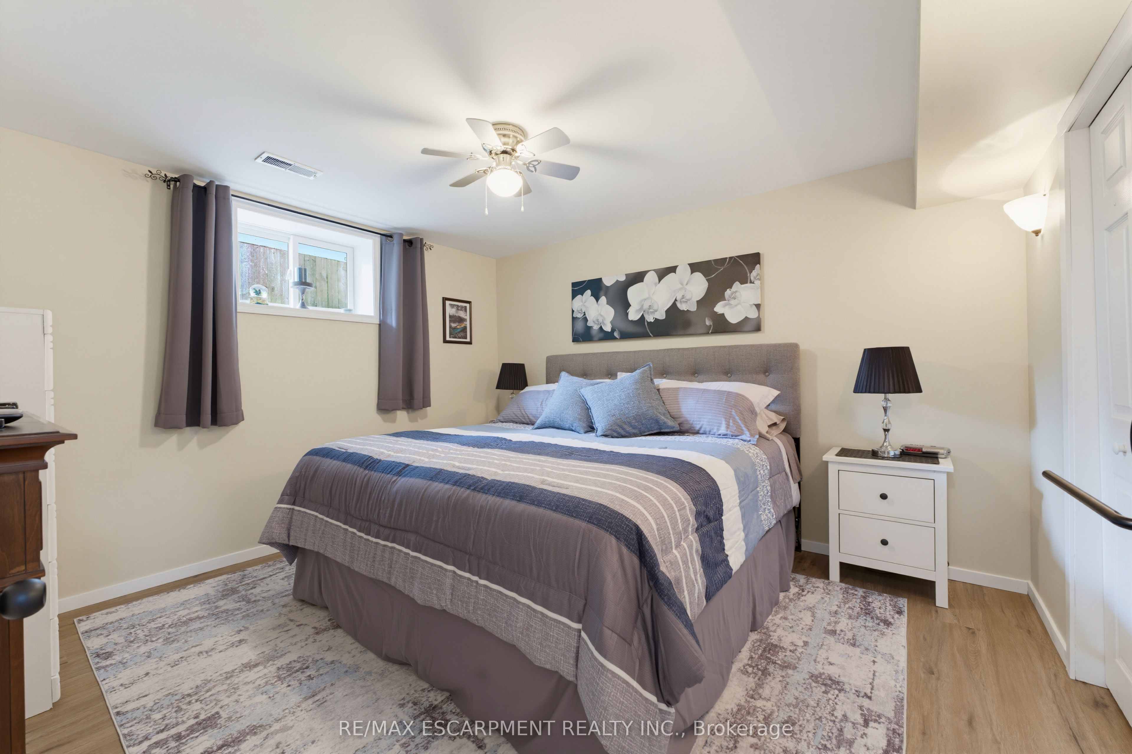 19 First Avenue Property Photo 18