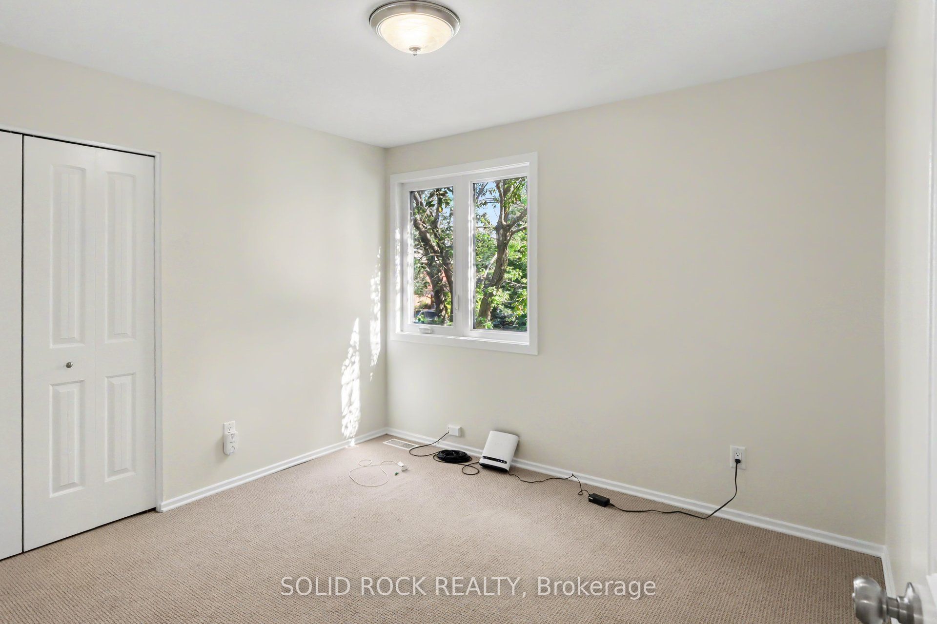 1599 Featherston Drive Property Photo 30