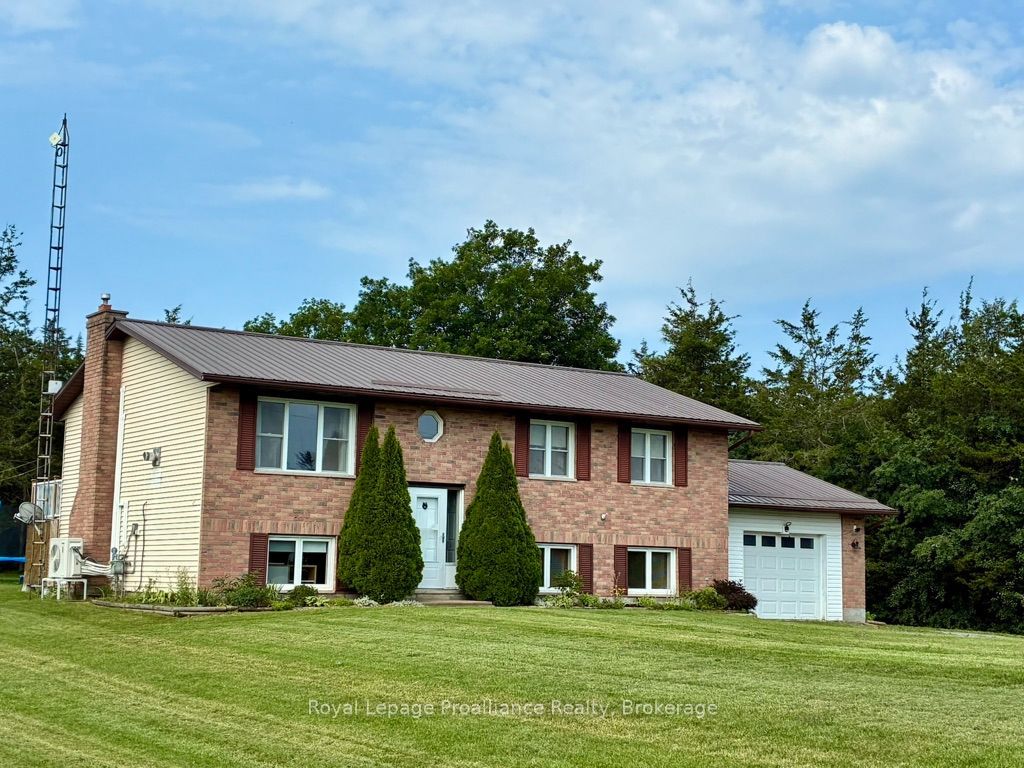 2631 62 Highway Property Photo 3