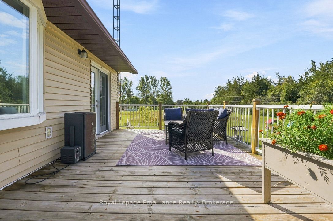 2631 62 Highway Property Photo 17