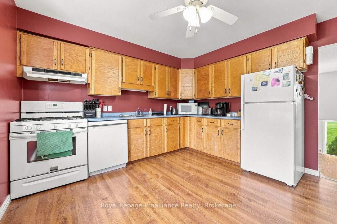 2631 62 Highway Property Photo 20