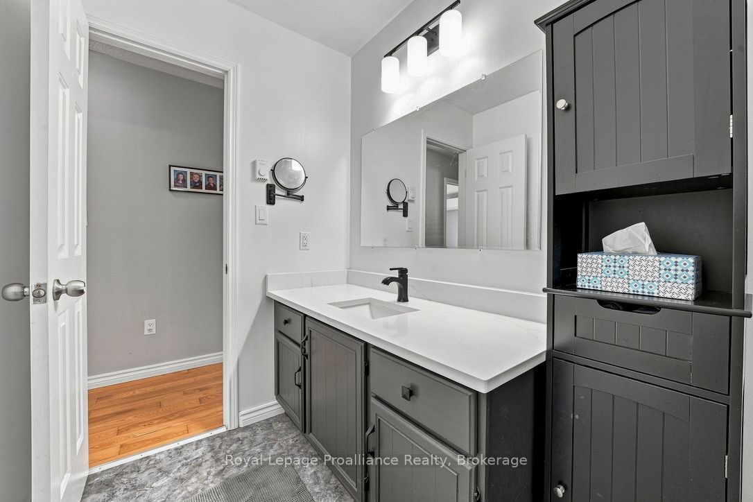 2631 62 Highway Property Photo 23
